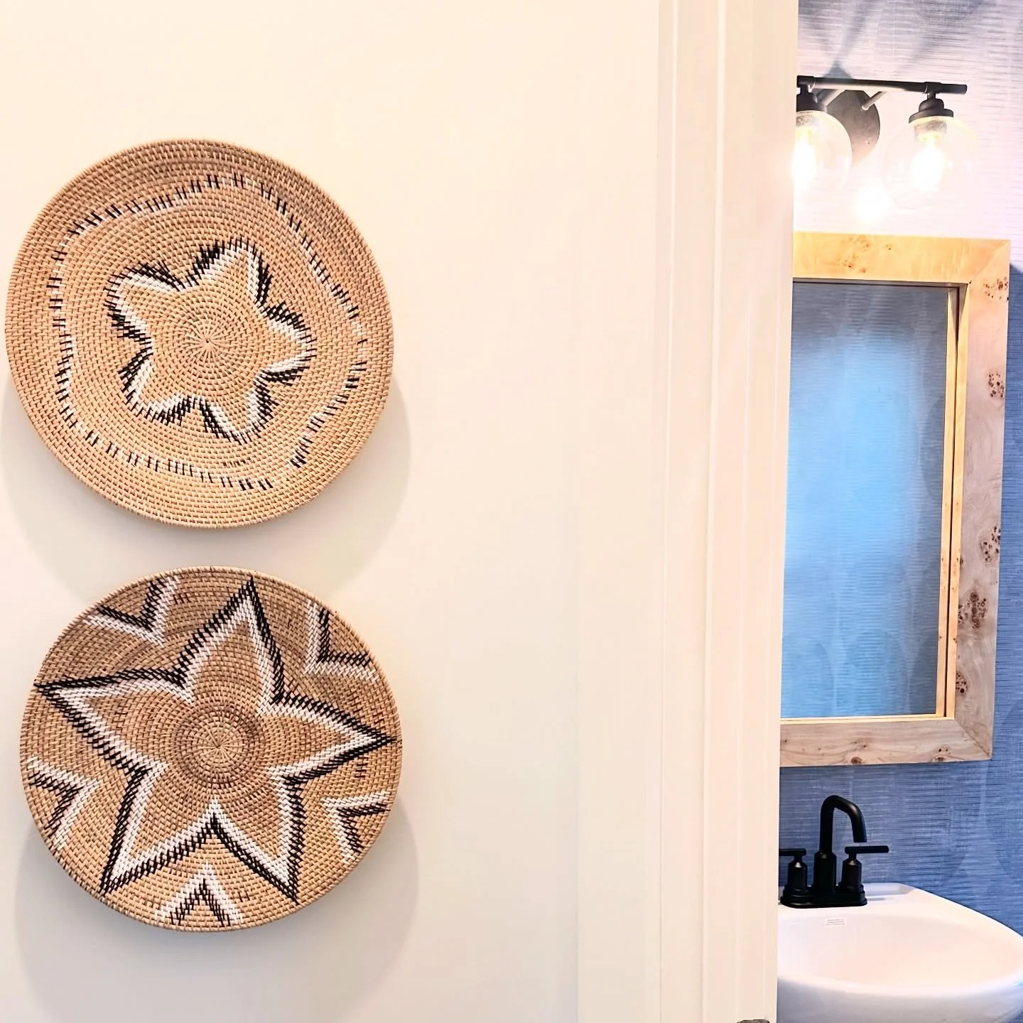 Powder room pop of blue! 💙