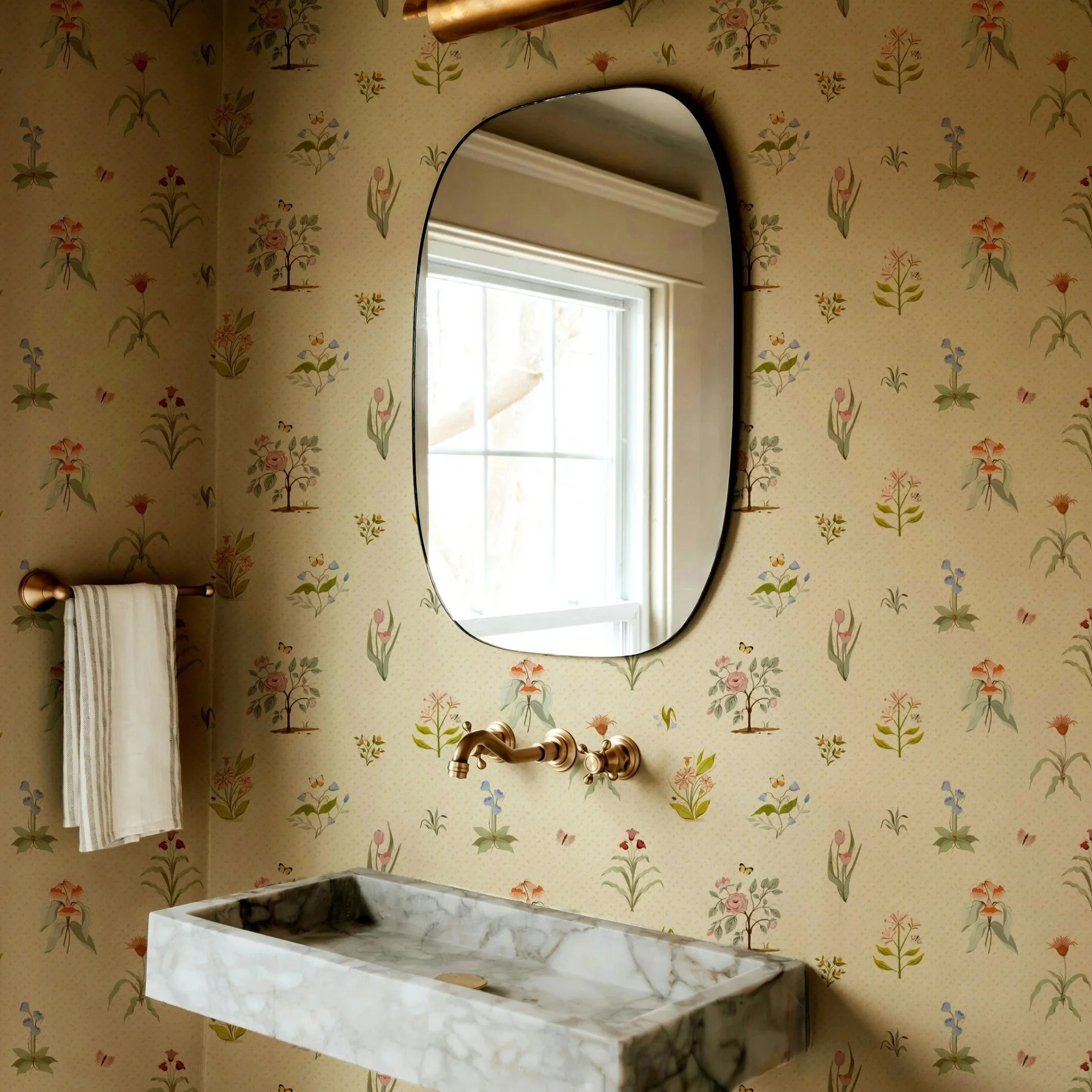 Burlap+Botanicals+Powder+Room.jpg