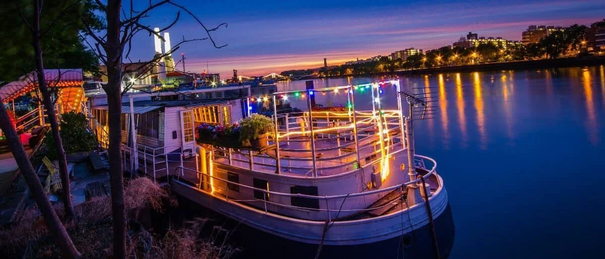Exploring the history of the Battersea Barge