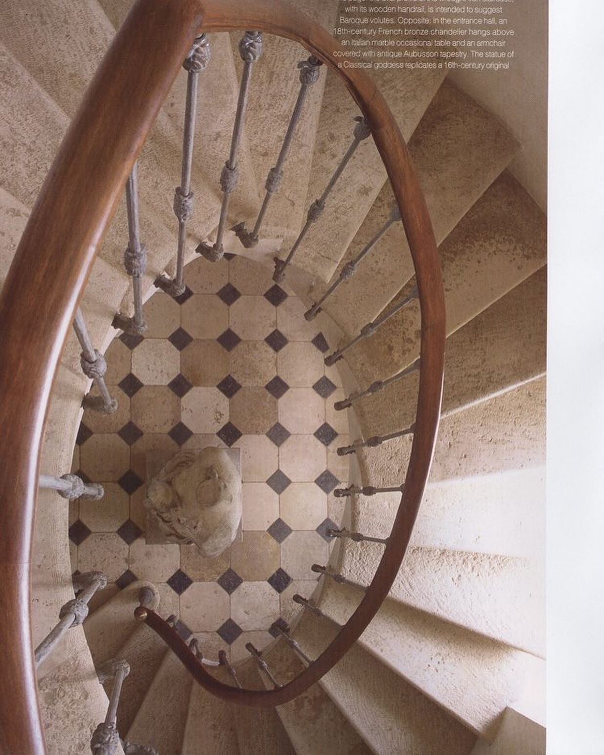 The Parisian home of Eileen Gray, surprisingly warm for the modernist industrial designer and sometimes architect. Gray was an Irish born designer and she became a leader of the modernist movement in the ‘30s and ‘40s in Europe. She is re