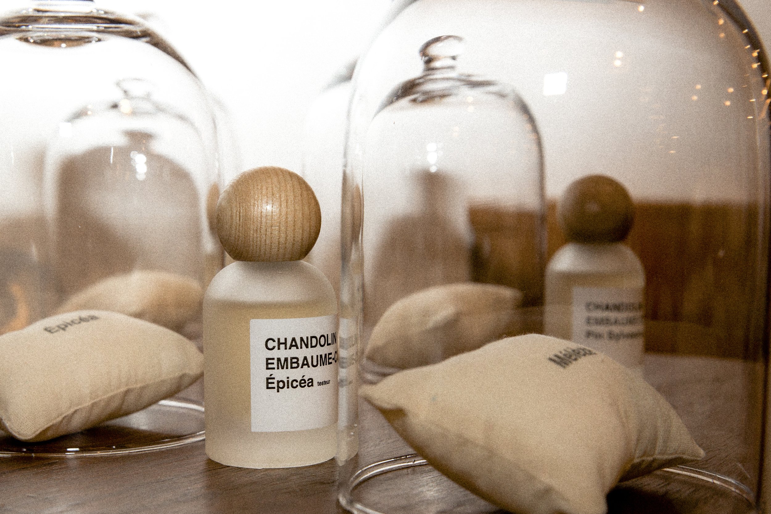CHANDOLIN EMBAUME COEUR PARFUM EAU DE LIEU EPICEA MIKAEL VILCHEZ ART OLFACTIF