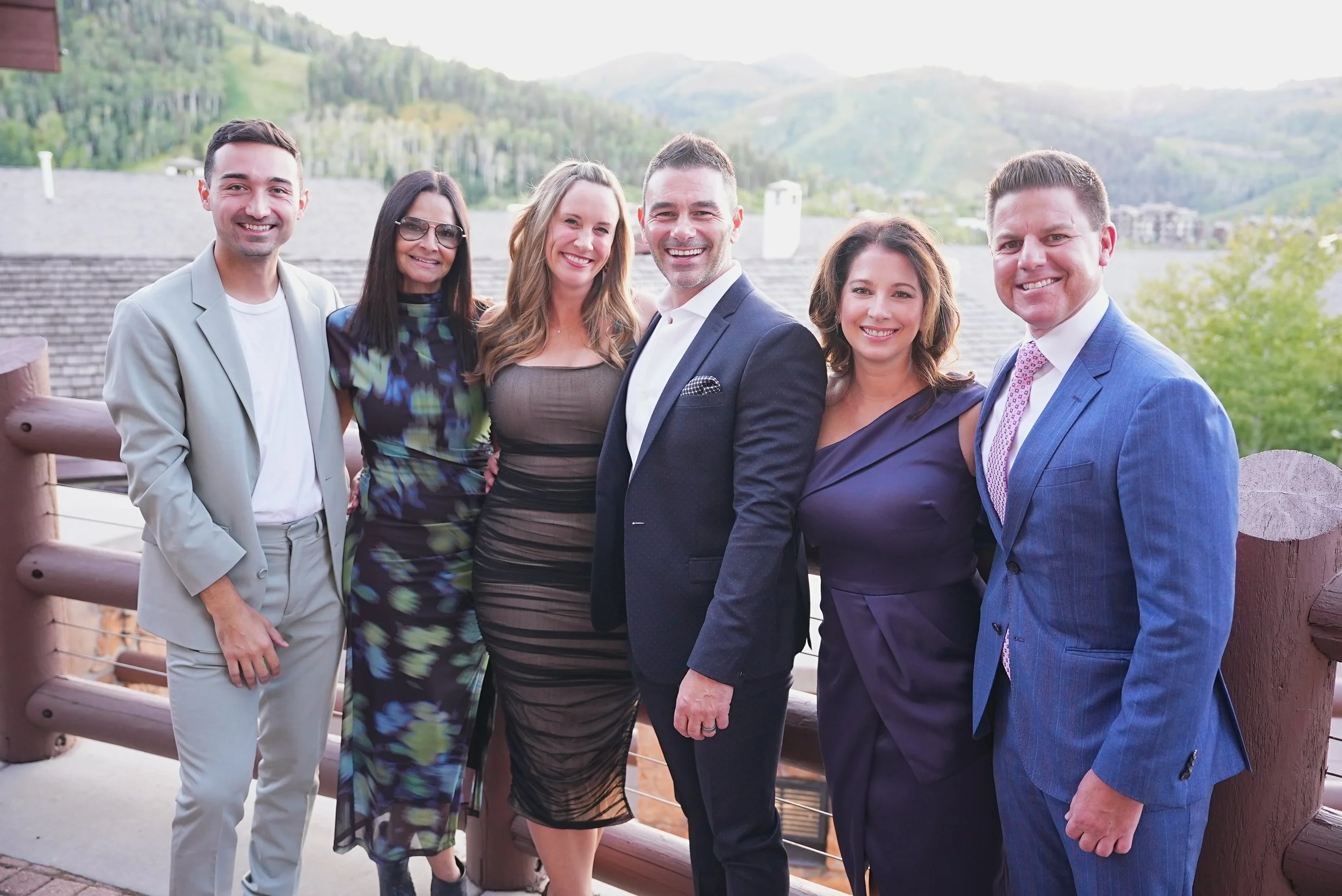 milehimodern Wins Marketing Award at Who's Who in Luxury Real Estate Conference