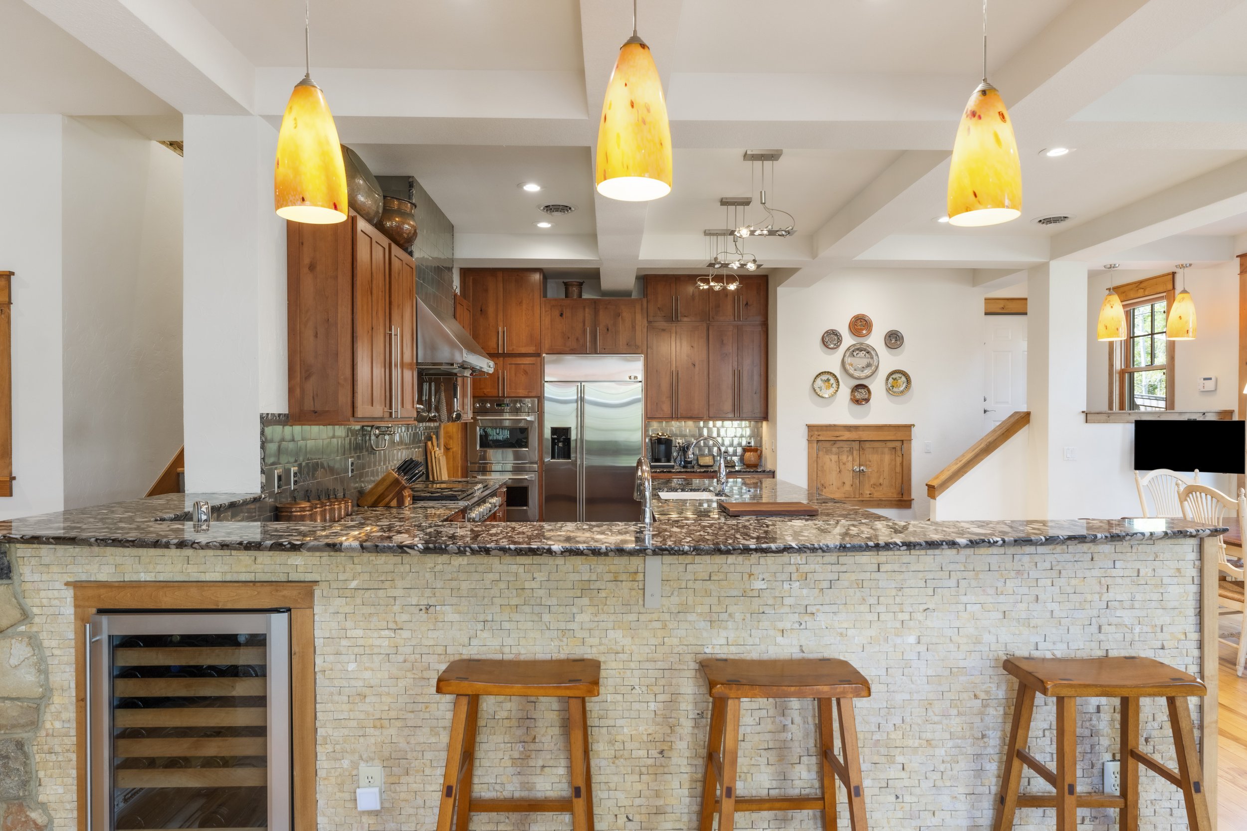 1498 King Avenue - Print - Trendem Media-26.jpg