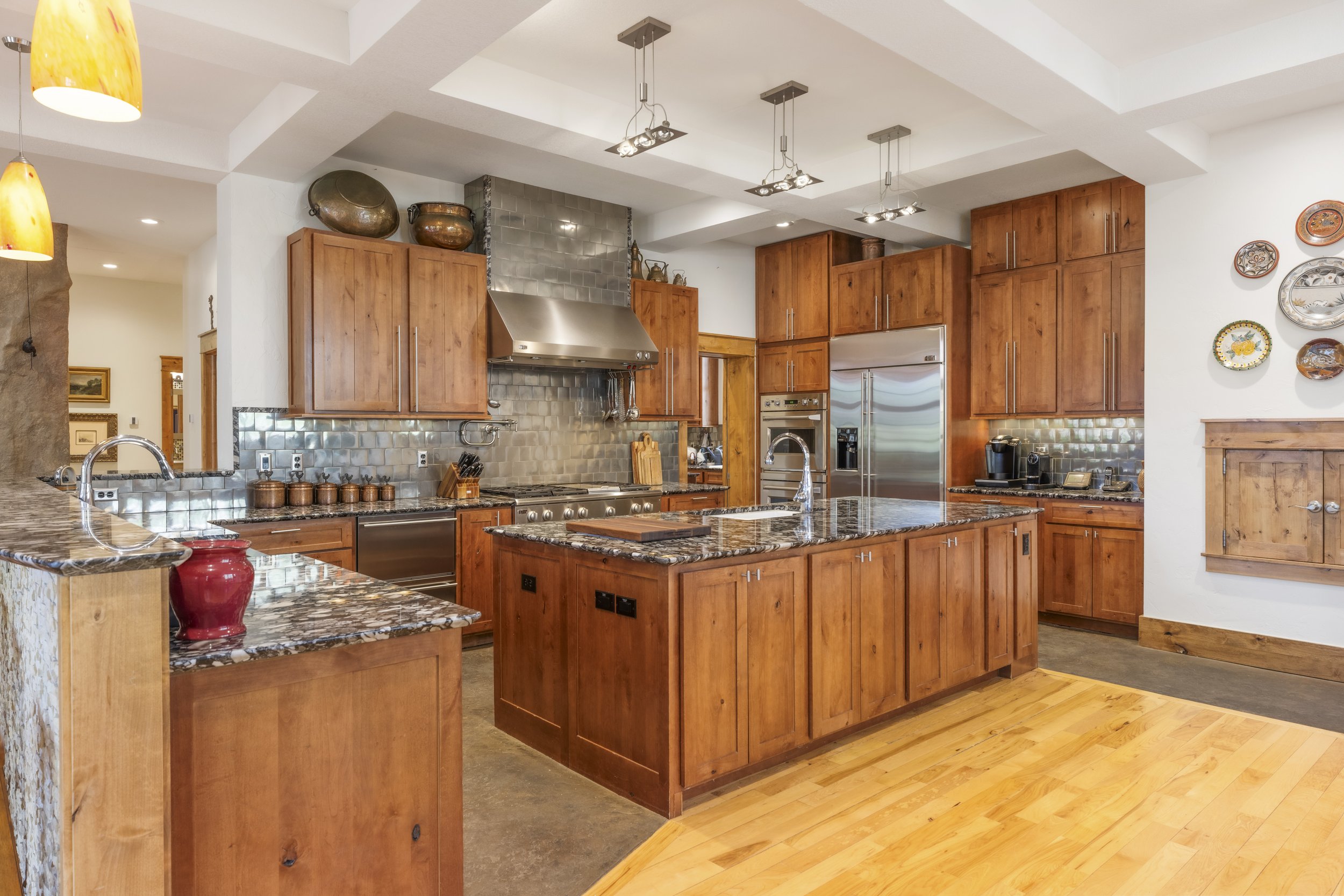 1498 King Avenue - Print - Trendem Media-29.jpg