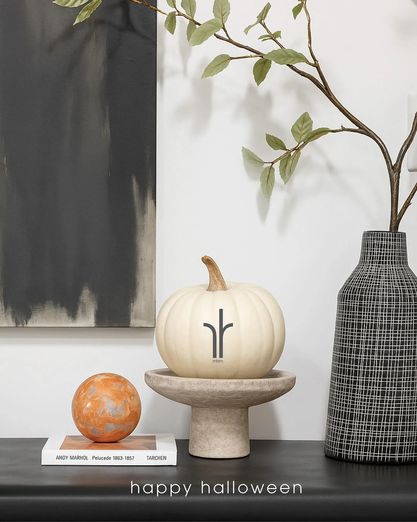 Happy Halloween! 🎃👻 

Wishing our community a safe and happy Halloween! May your night be filled with treats and a cozy home to enjoy them in.

#milehimodern #thecoolesthomesintown #halloween2025 #mhmhalloween
____