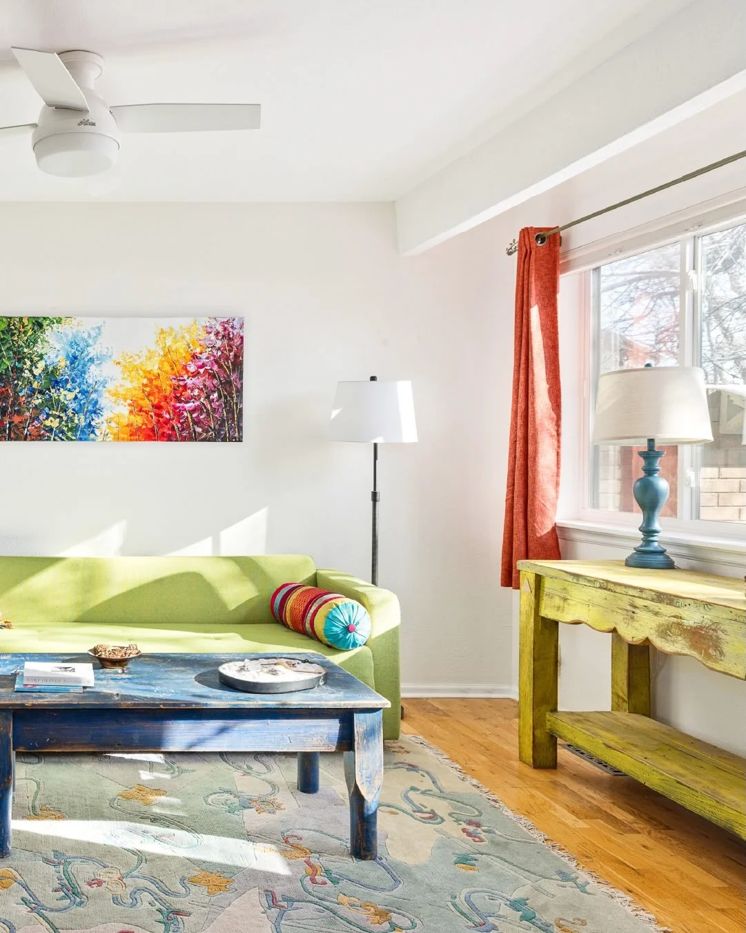 Coming soon in Boulder! ✨

Experience serene lake views, foothill air and a lifestyle defined by nature in this exceptional Wonderland Hills townhome. // 670 quince circle // wonderland hills // listed by @milehimodern for $845,000

#milehimodern #mh