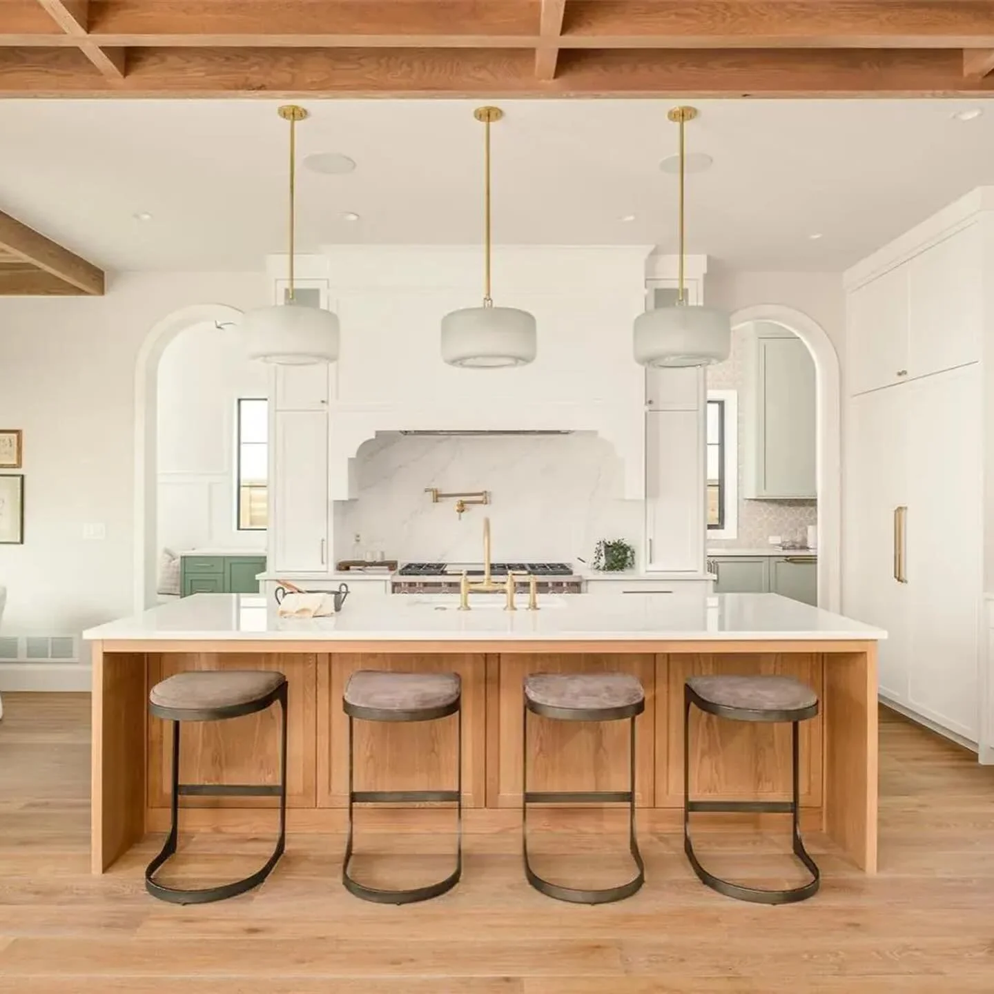 This one is sooo pretty. 🤩 

Welcome to elevated living in this new Devex Construction home nestled in the highly sought-after Observatory Park neighborhood. // 2485 south madison street // observatory park // listed by @milehimodern for $3,850,000 