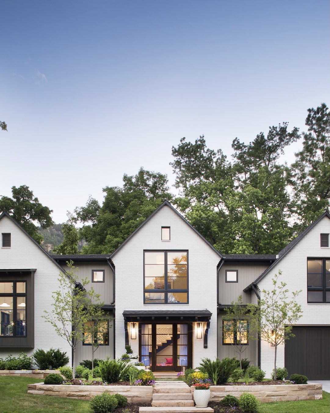 I LOVE this one. ✨✨

A striking blend of sustainability and sophistication, this 2023 Annette + Dennis Martin-designed home is tucked on a quiet cul-de-sac off one of Boulder&rsquo;s most coveted streets. // 440 japonica way // northwest boulder // j