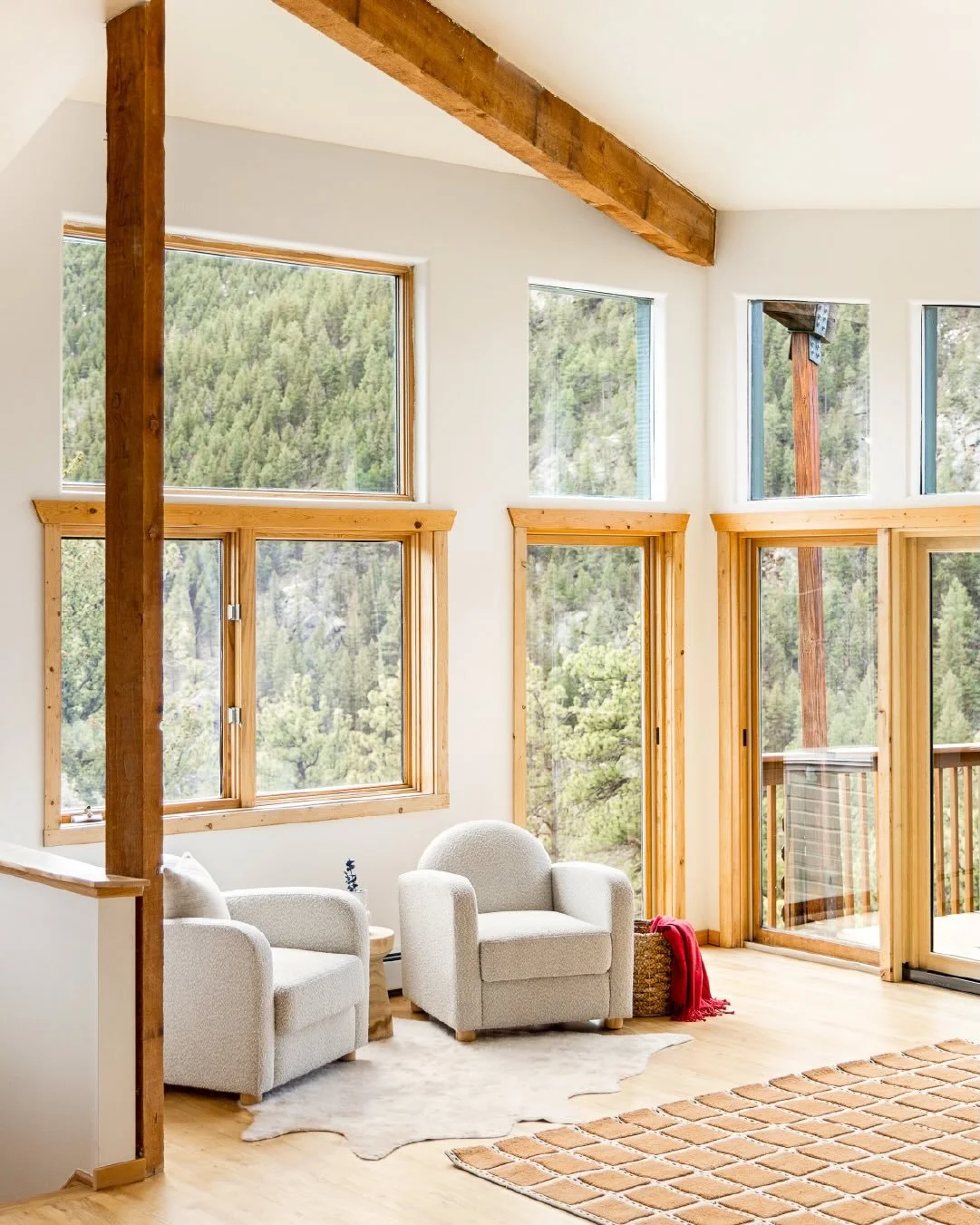 ✨Just Listed! ✨

This extraordinary mountain retreat offers a rare blend of architectural intrigue, privacy and sweeping natural beauty atop historic Nugget Hill. // 187 nugget hill road // nugget hill // listed by @milehimodern for $849,000

#milehi