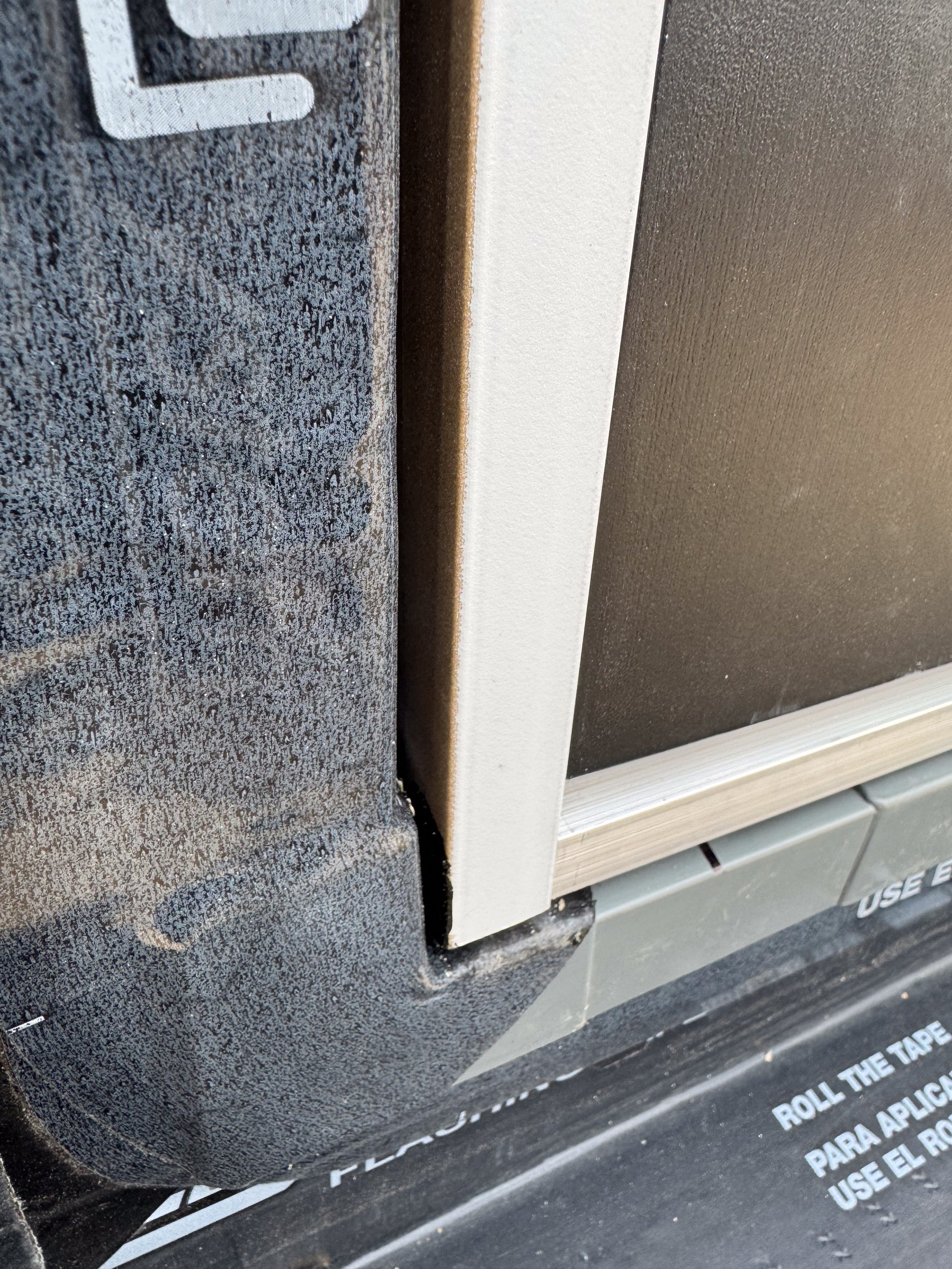 composite jamb at sill corner.jpg