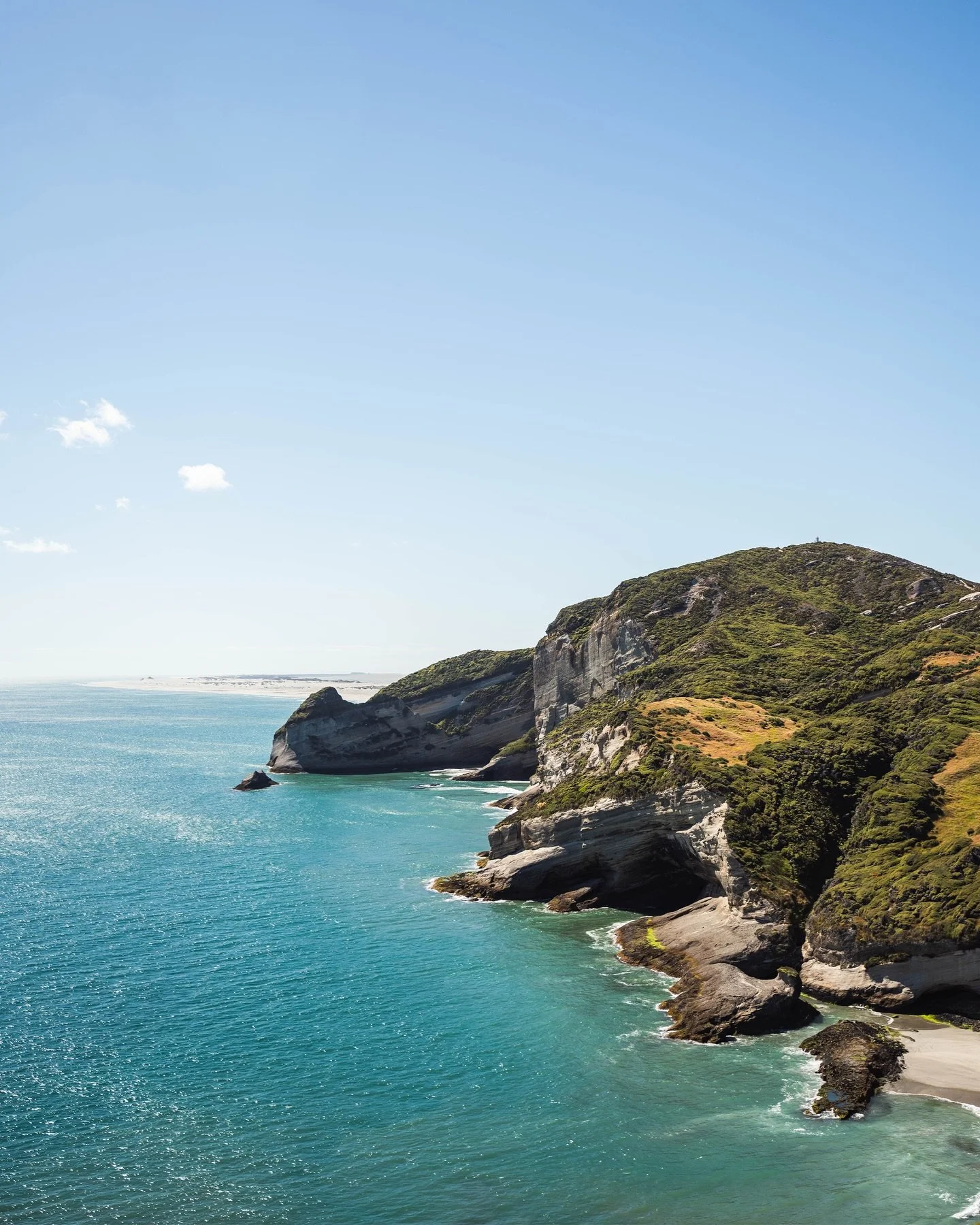 Photographs from 2025 that wish to be seen.

What a beautiful year of deep enlightenment. Grateful for all these moments. 

Warmly,
Ben