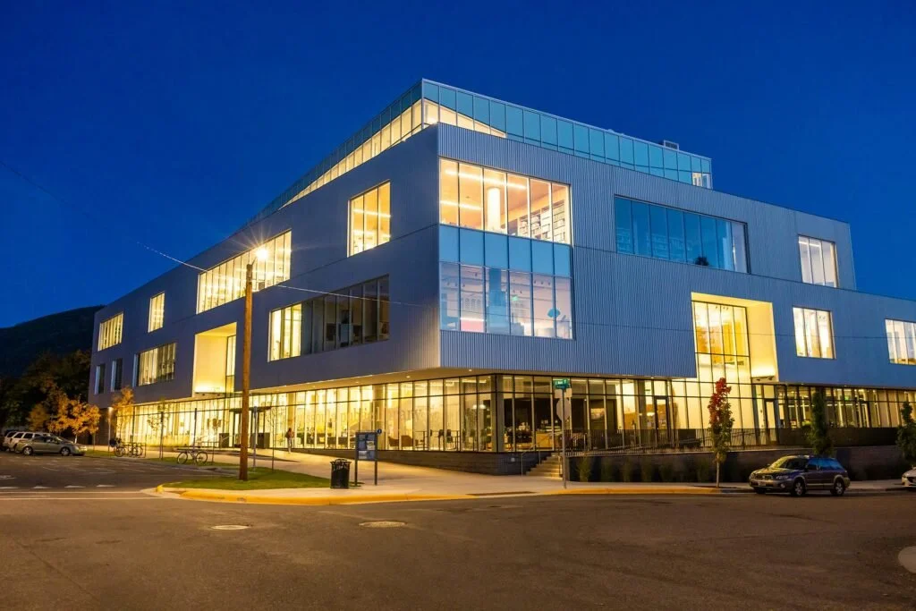 building.jpg