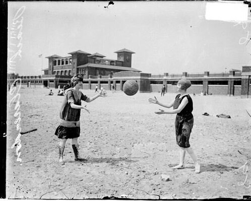 Amazing bathing costumes at Clarendon Beach, 20 June 1916.jpg