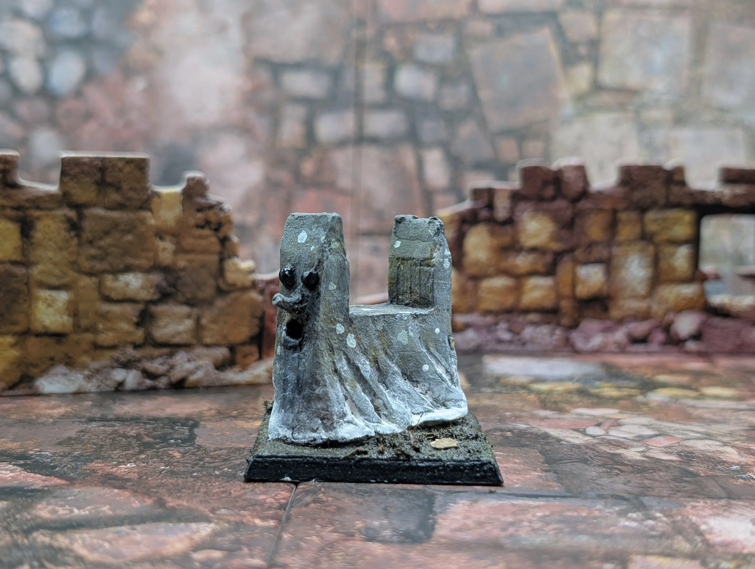 MOLDMOLDMOLD Haunted House: Duality (32mm)