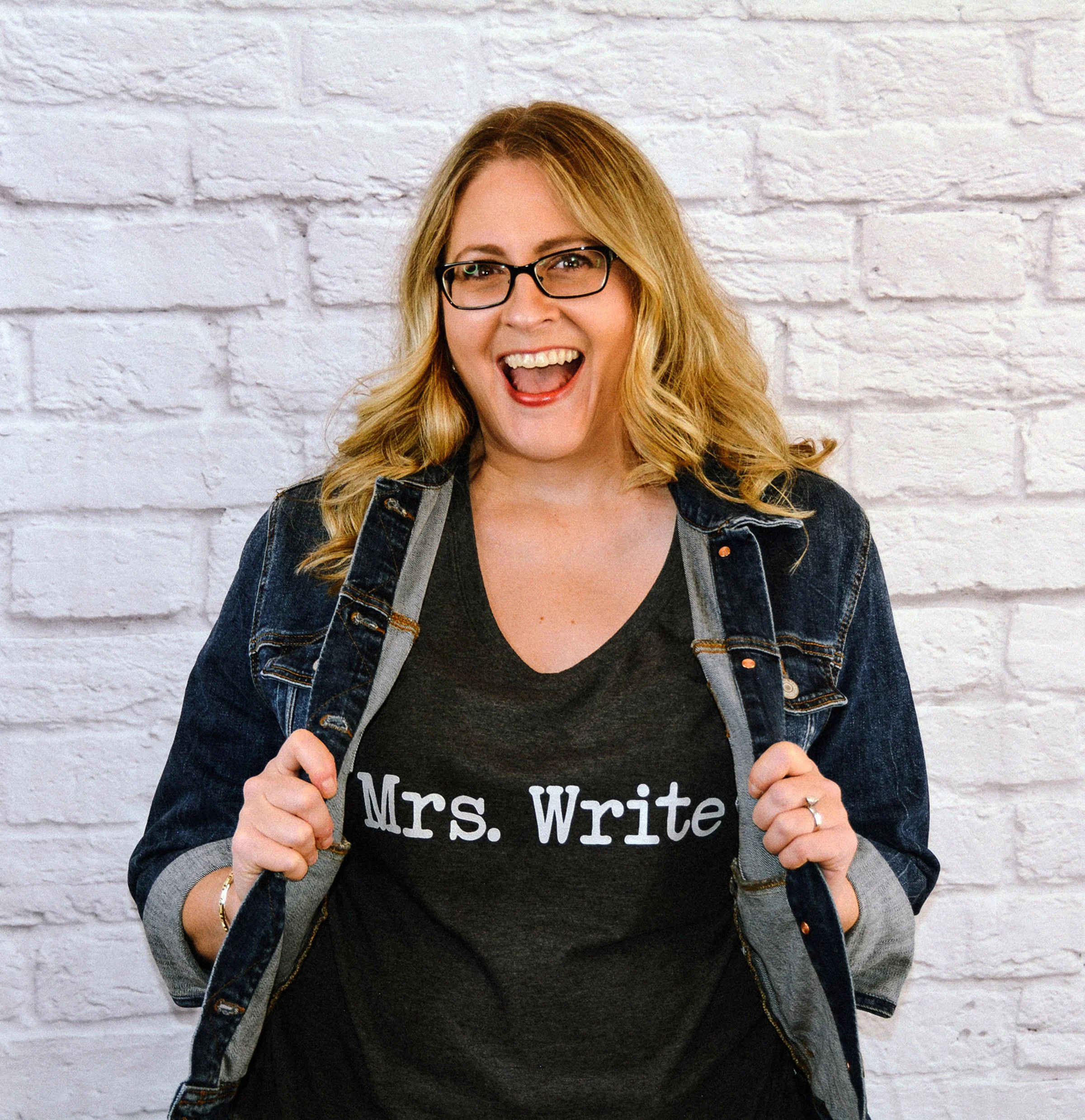 Karen Eber wearing a t-shirt that says "Mrs. Write."