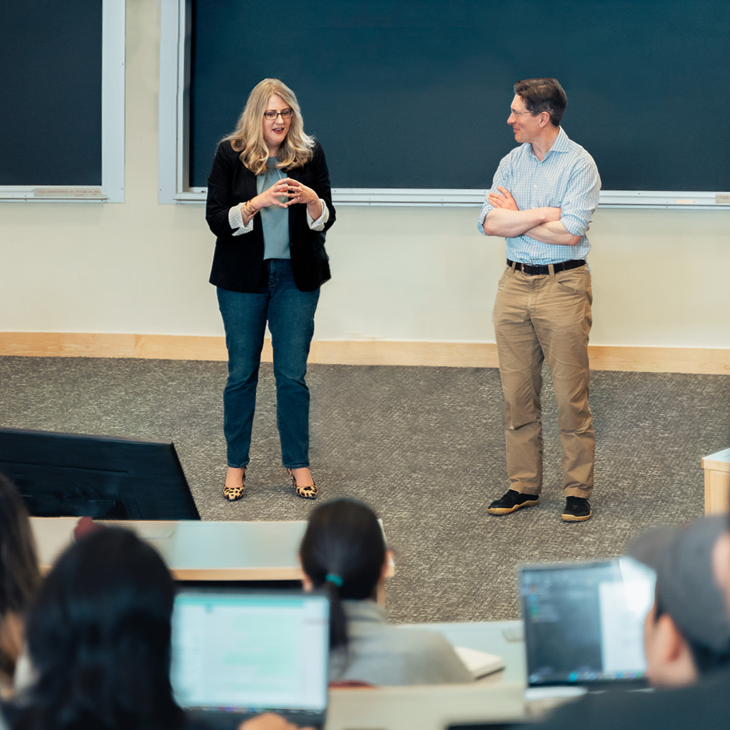 Karen Eber facilitating a workshop