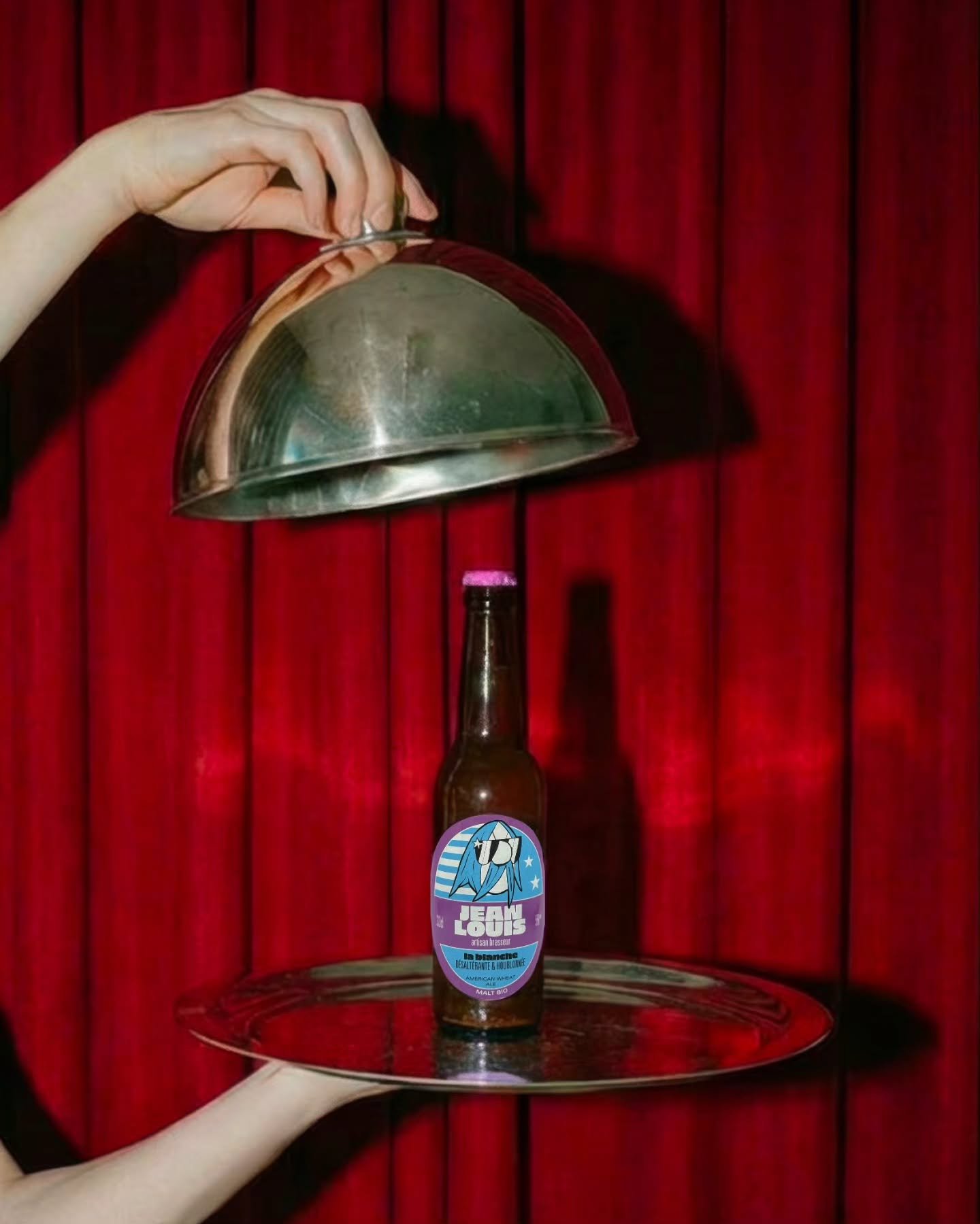 En 2026, Jean Louis enfile son tablier et s&rsquo;invite dans les cuisines des chefs 👨&zwj;🍳👩&zwj;🍳

Des recettes in&eacute;dites, de la bi&egrave;re et des collaborations qui vont enflammer les marmites ! 🔥

#beerandfood #JeanLouisencuisine

L'