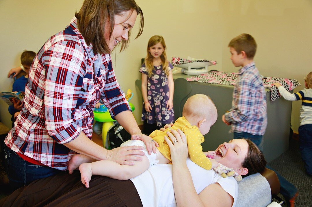 Wondering what a family practice looks like? Here it is...a place where kids can play while mom gets adjusted, or maybe even help the doctors. We love having the whole family in and when we say family-friendly we mean it....tantrums and all! Call to 