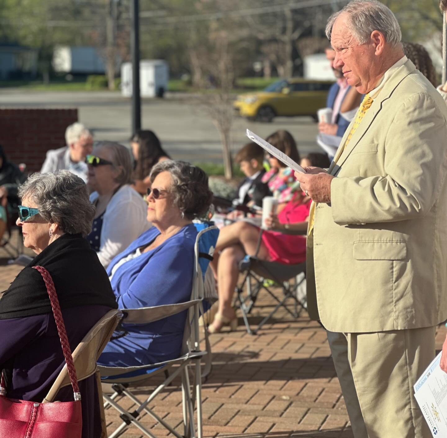 From informal outdoor worship to traditional indoor worship to flowering the cross, it was a beautiful Easter morning at OBC! 

Christ is risen! Christ is risen, indeed!