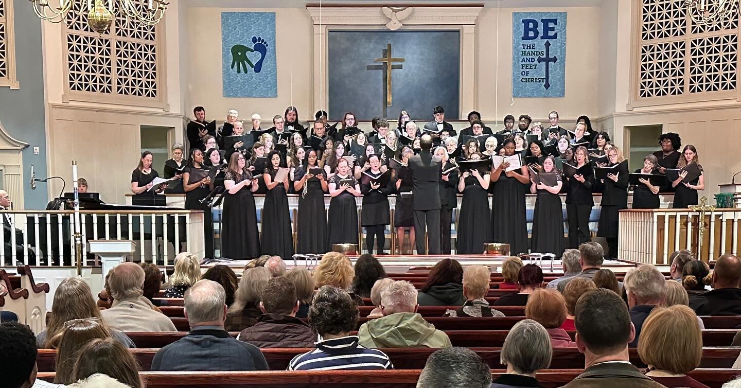 We have enjoyed hosting the Polyphony Music Conference this week, and tonight conference participants, Oaklanders, and the Rock Hill community gathered for a wonderful concert presented by the Winthrop Chorale and Grace Lutheran Choir.