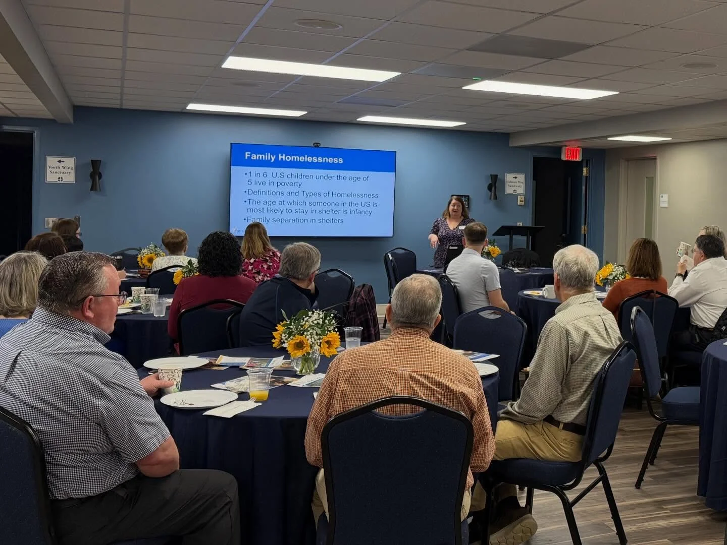 The final two days of our Week of Service included hosting a breakfast for churches to learn more about ways to partner with Family Promise, making cupcakes and breakfast bags for the men at Bethel Shelter, and serving dinner at Bethel Shelter. 

It&