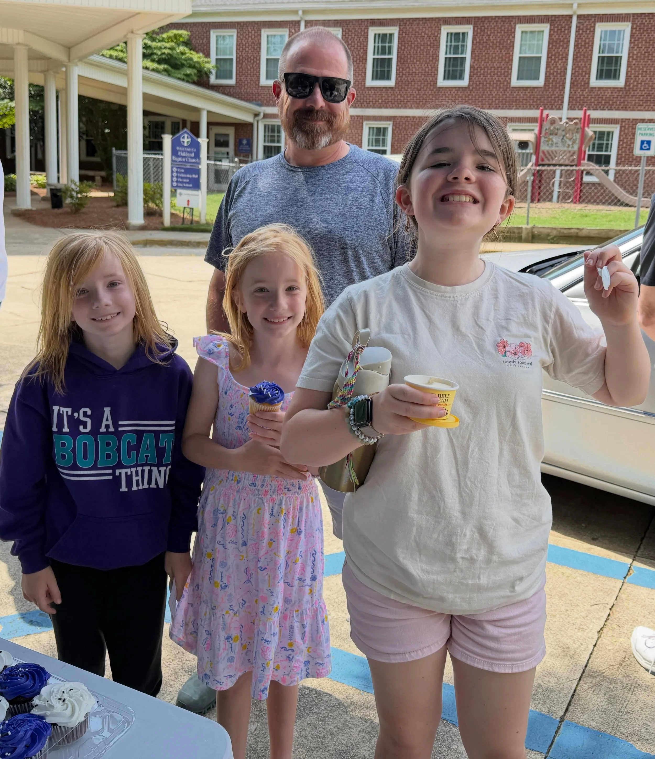 Summer officially has our &ldquo;sweet&rdquo; stamp of approval! 🧁☀️ Cupcakes, ice cream, and good company made for the perfect kickoff. 

If you missed it, don&rsquo;t worry! You can pick up your copy of the Summer Scoop newsletter and a Gospel of 