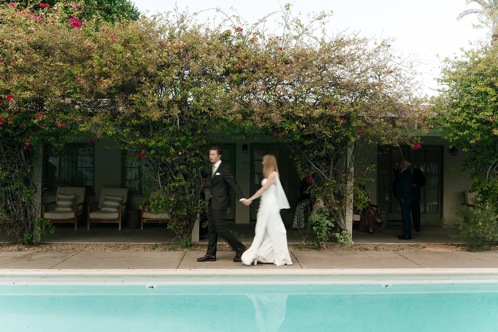 palm-springs-bougainvillea-wedding-casa-cody76.jpg