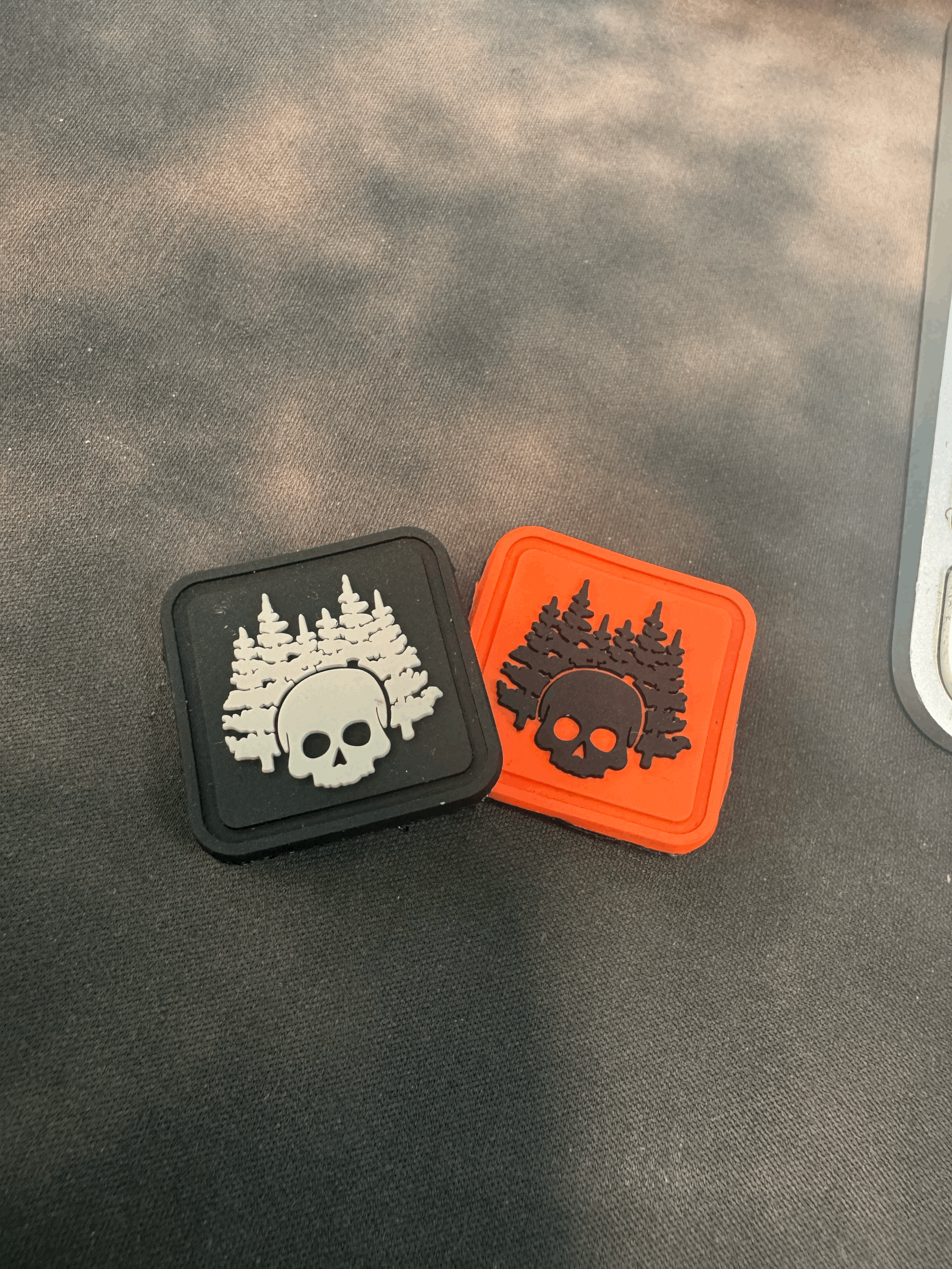 Old Skool Skull Logo REs