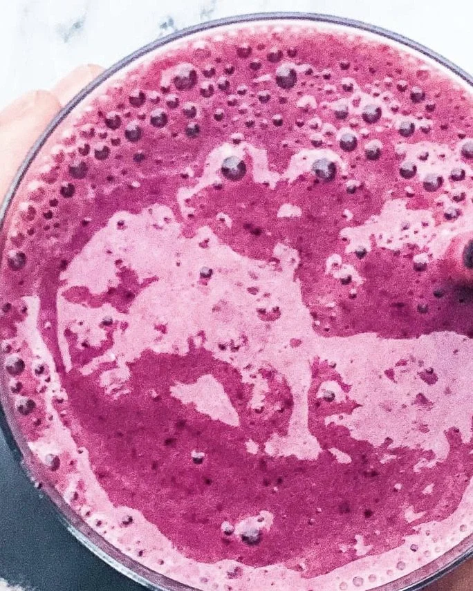 PINK CHIA BERRY SMOOTHIE