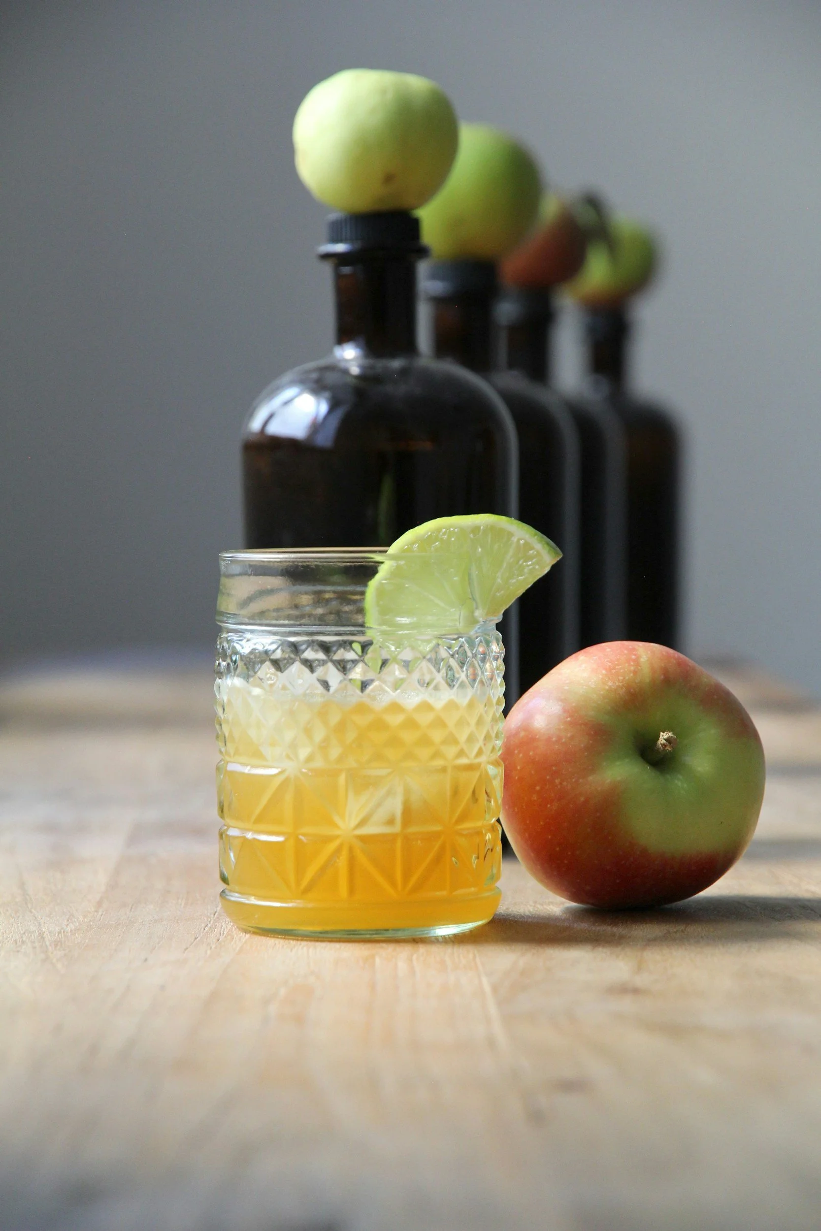 Szarlotka, the Polish apple juice and vodka cocktail