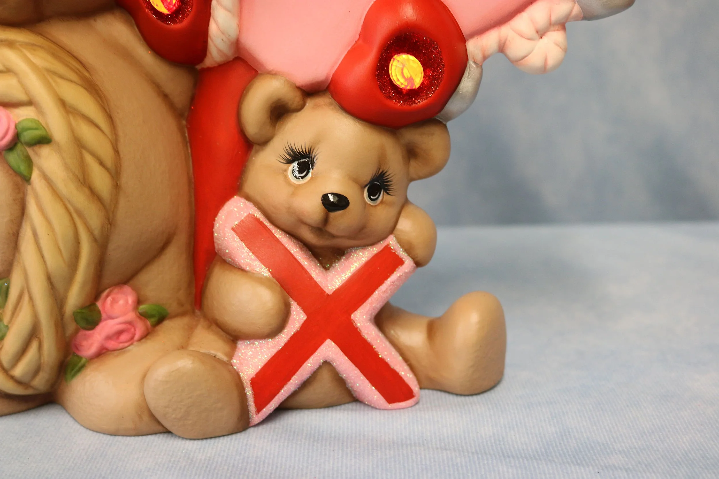 hugs & Kisses Bears 24.jpg