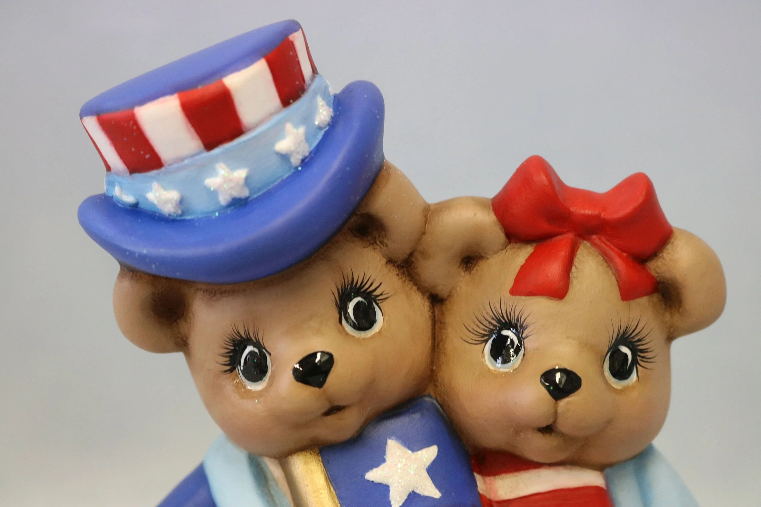 Patriotic Bears Cuddles 3.jpg