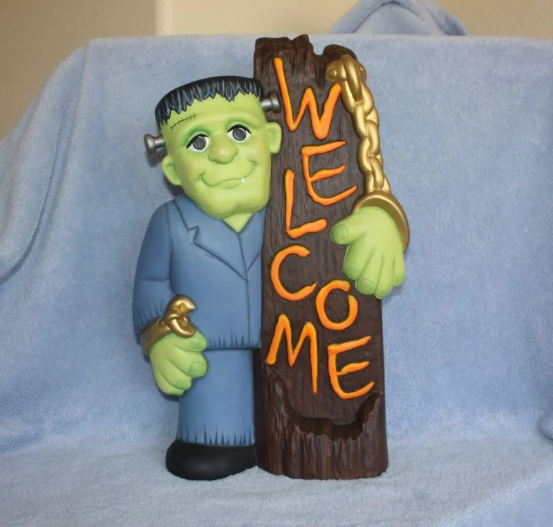 Frankie welcome 2.jpg