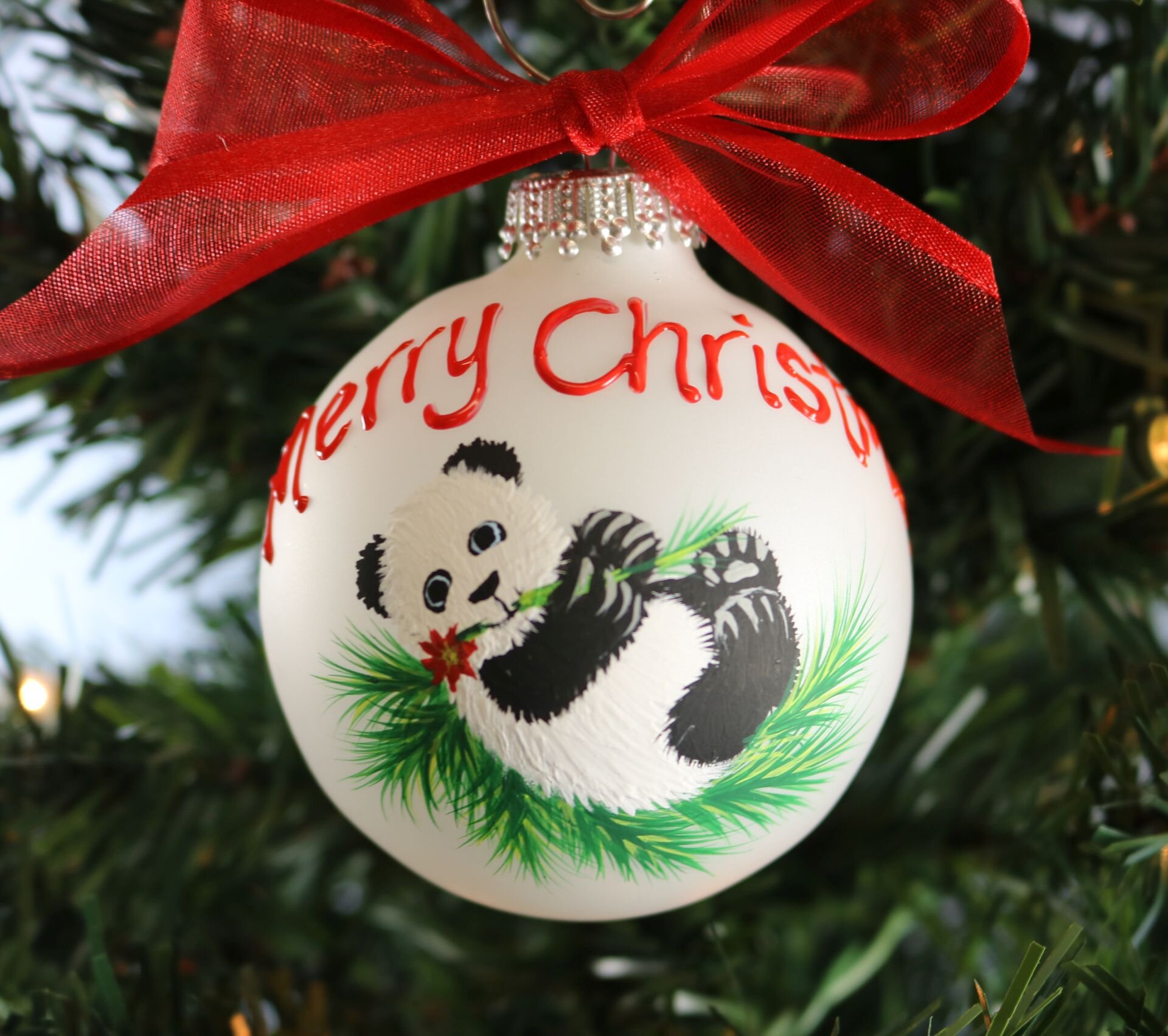  Panda Ornament - Acrylic Panda Car Accessories,Cute Bear  Ornament, Giant Panda Ornaments for Christmas Tree Living Room Home Window  Outdoor Car Buogint : Everything Else