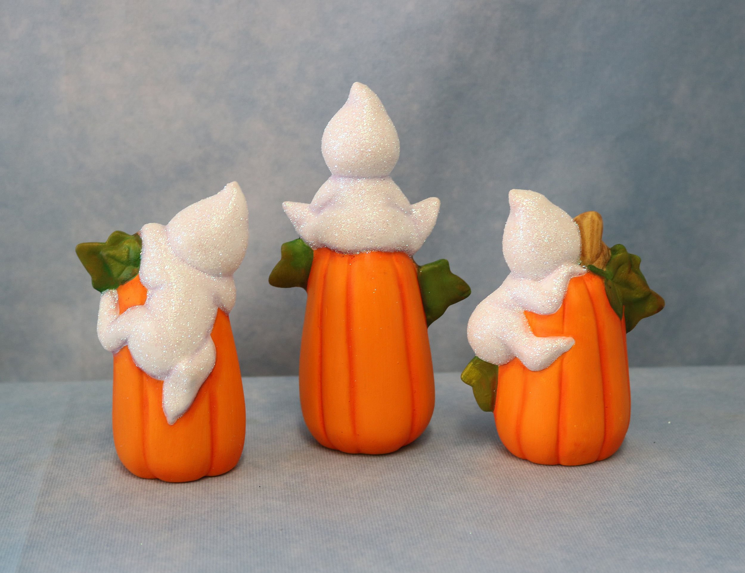 Mini Ghost Trio 6.jpg
