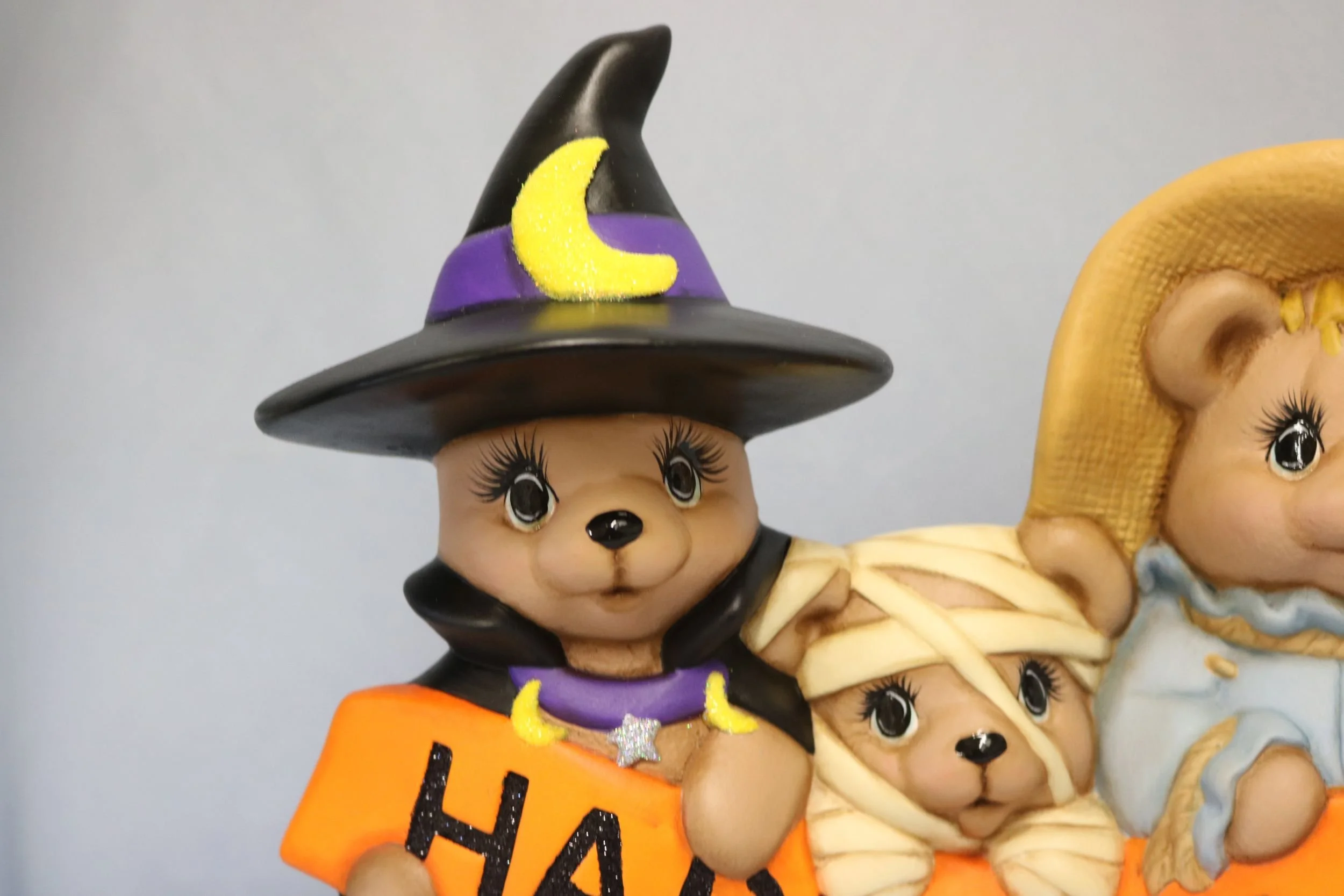 Halloween Bear Sign 24.jpg