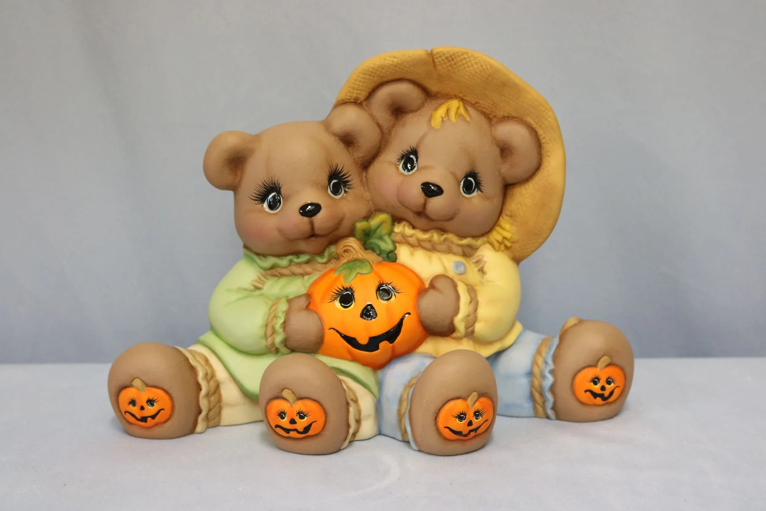 Scarecrow cuddle bears large 3.jpg