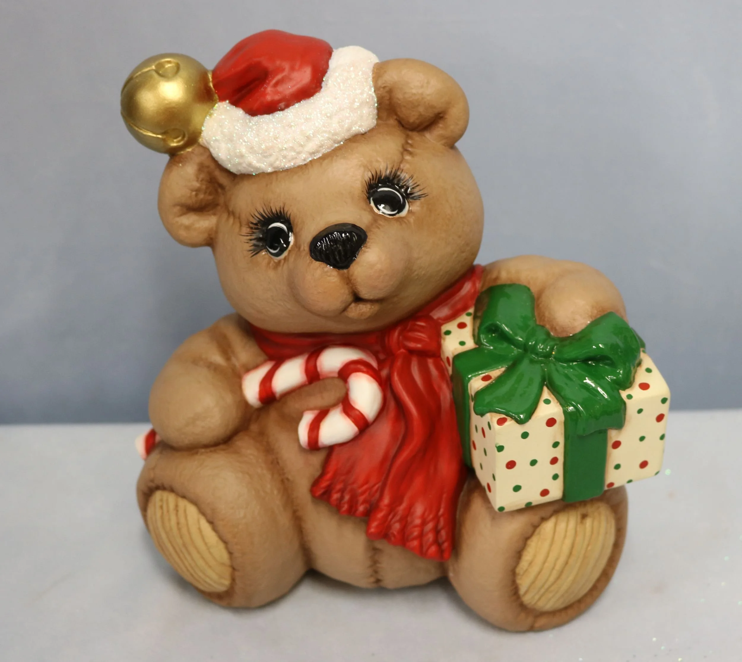 Bear with Gift 7.jpg