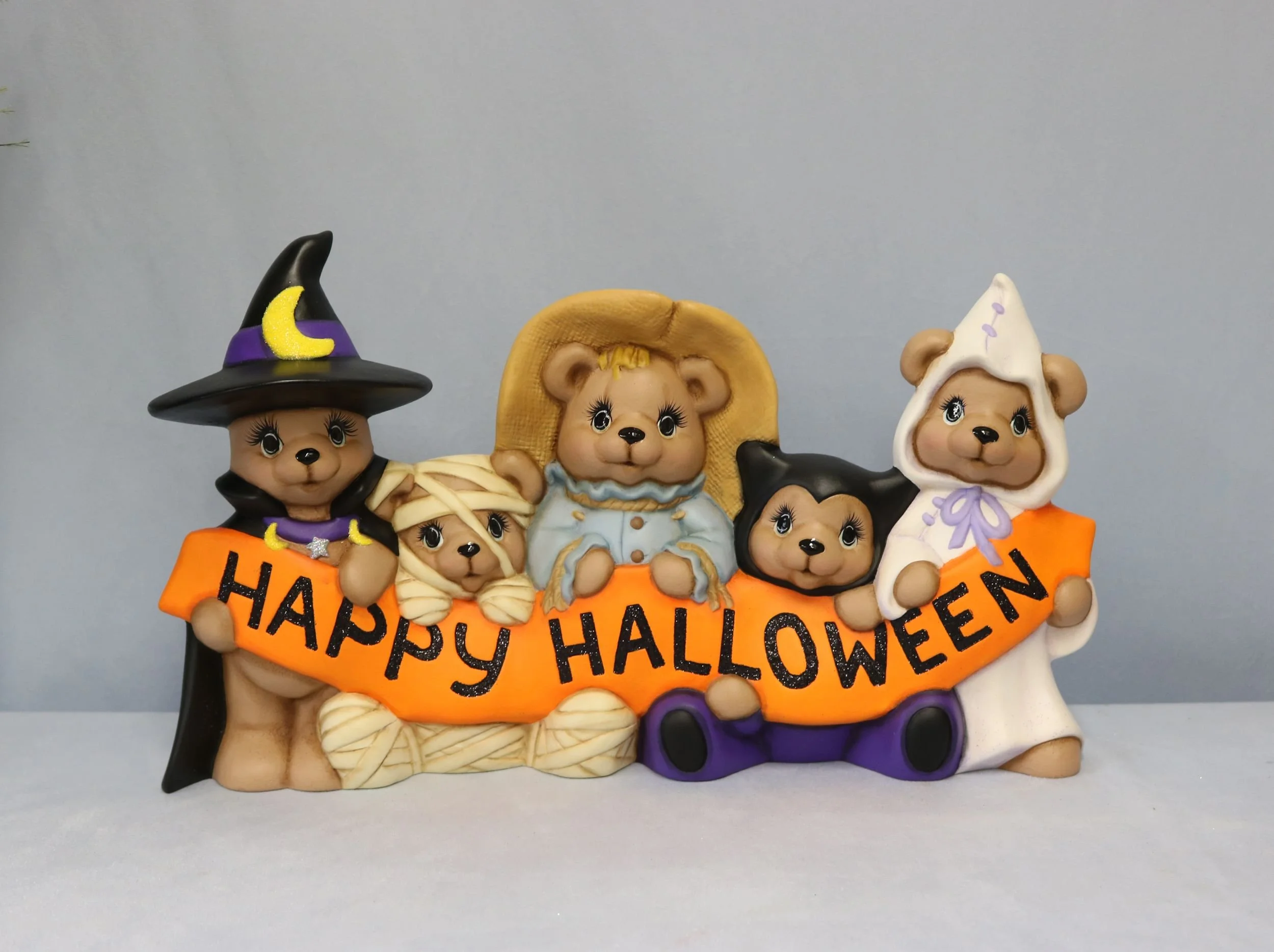Happy Halloween Bear Sign