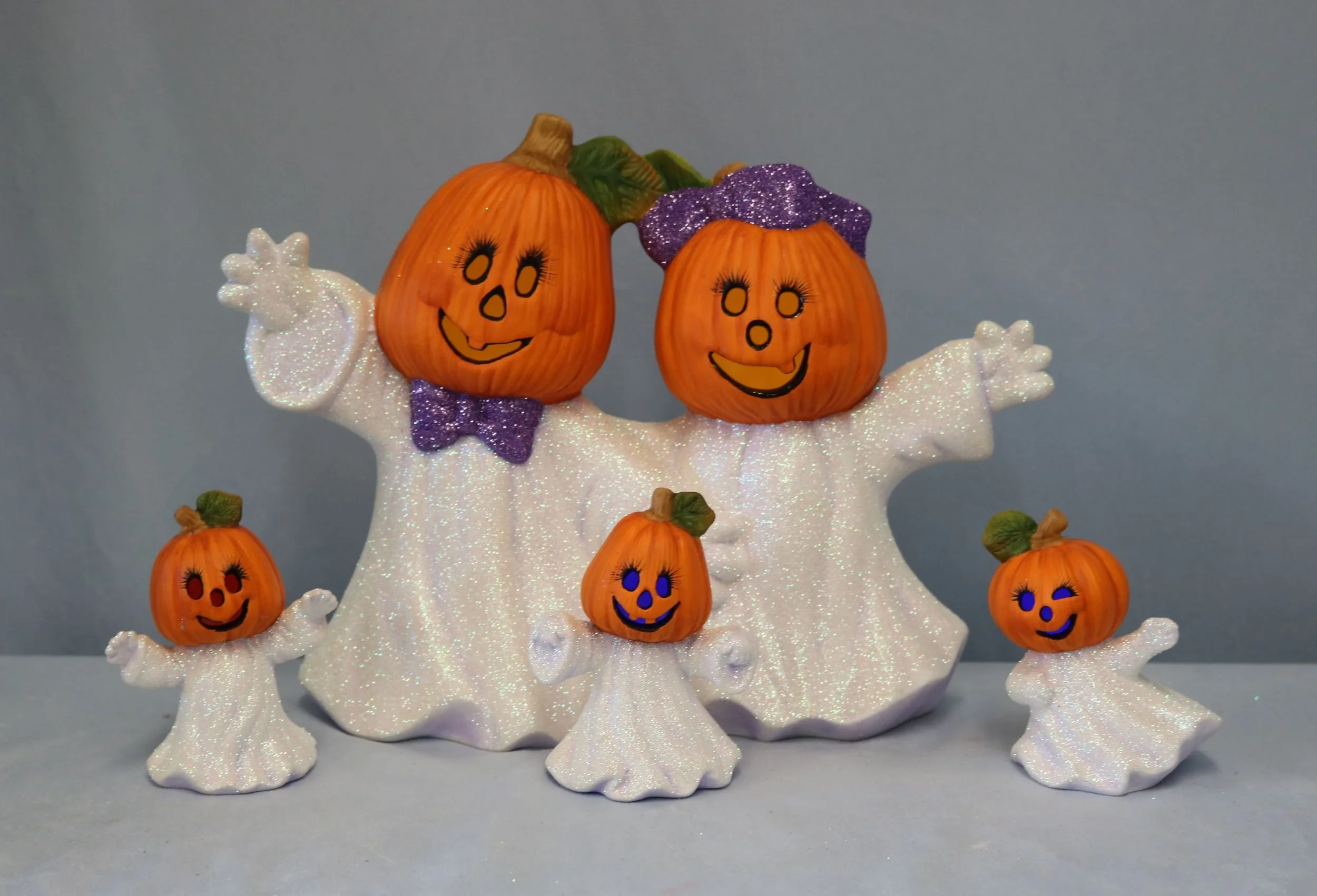 Jack o lantern ghosts 7.jpg