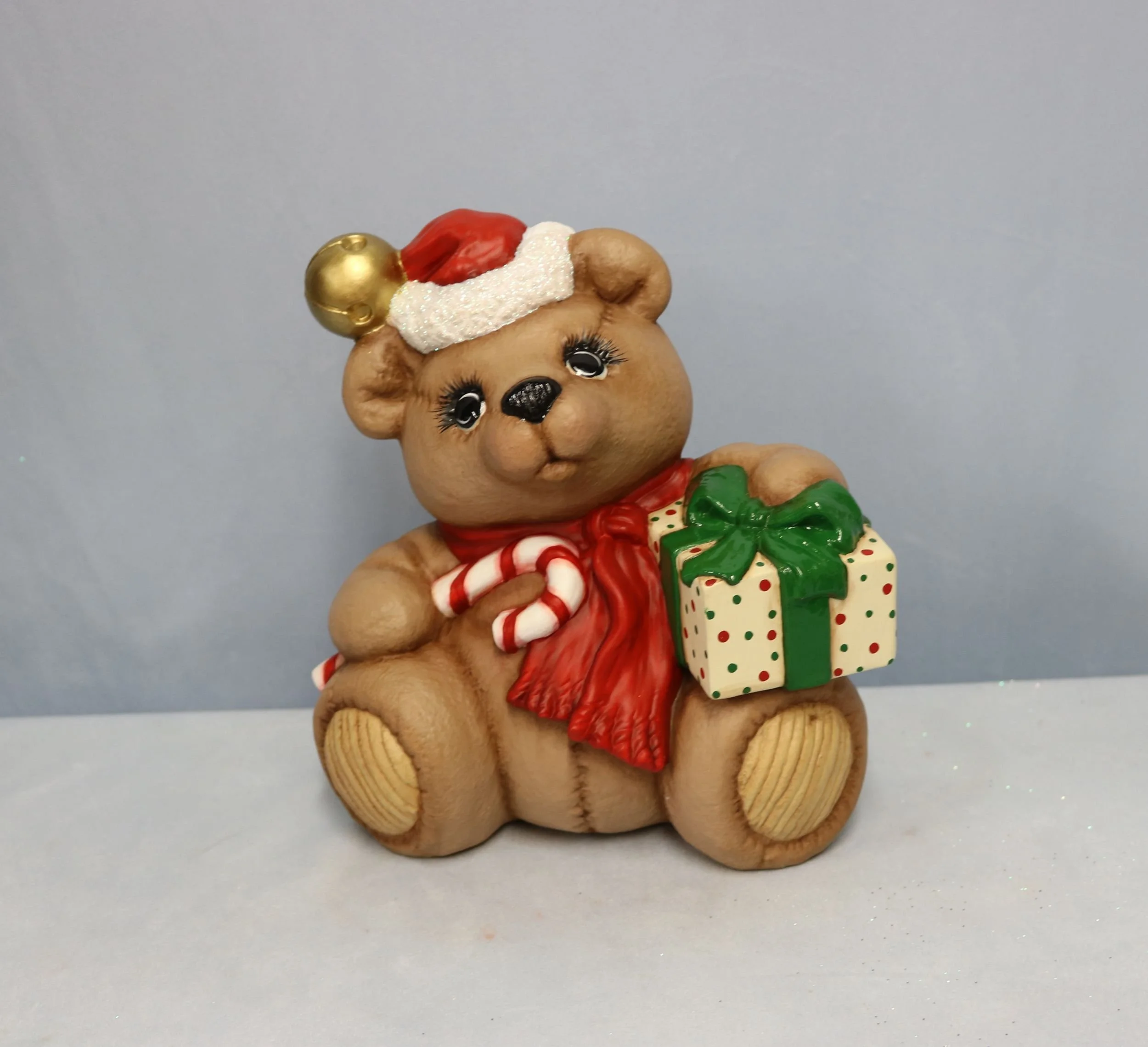 Bear with Gift 8.jpg