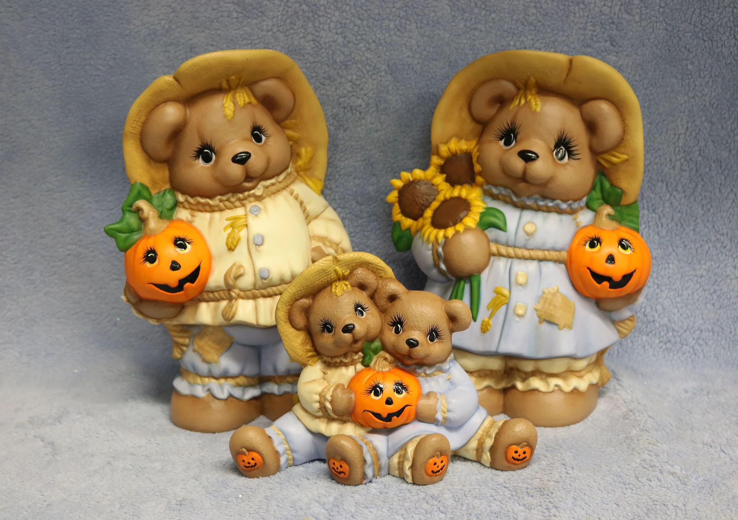 scarecrow bears 22.jpg