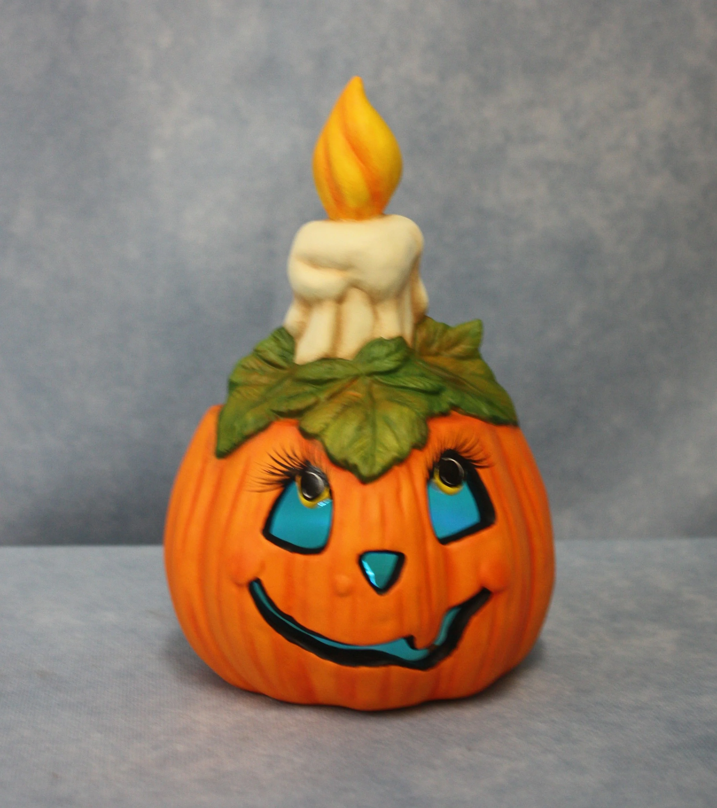 Pumpkin Candle topperr 2.jpg