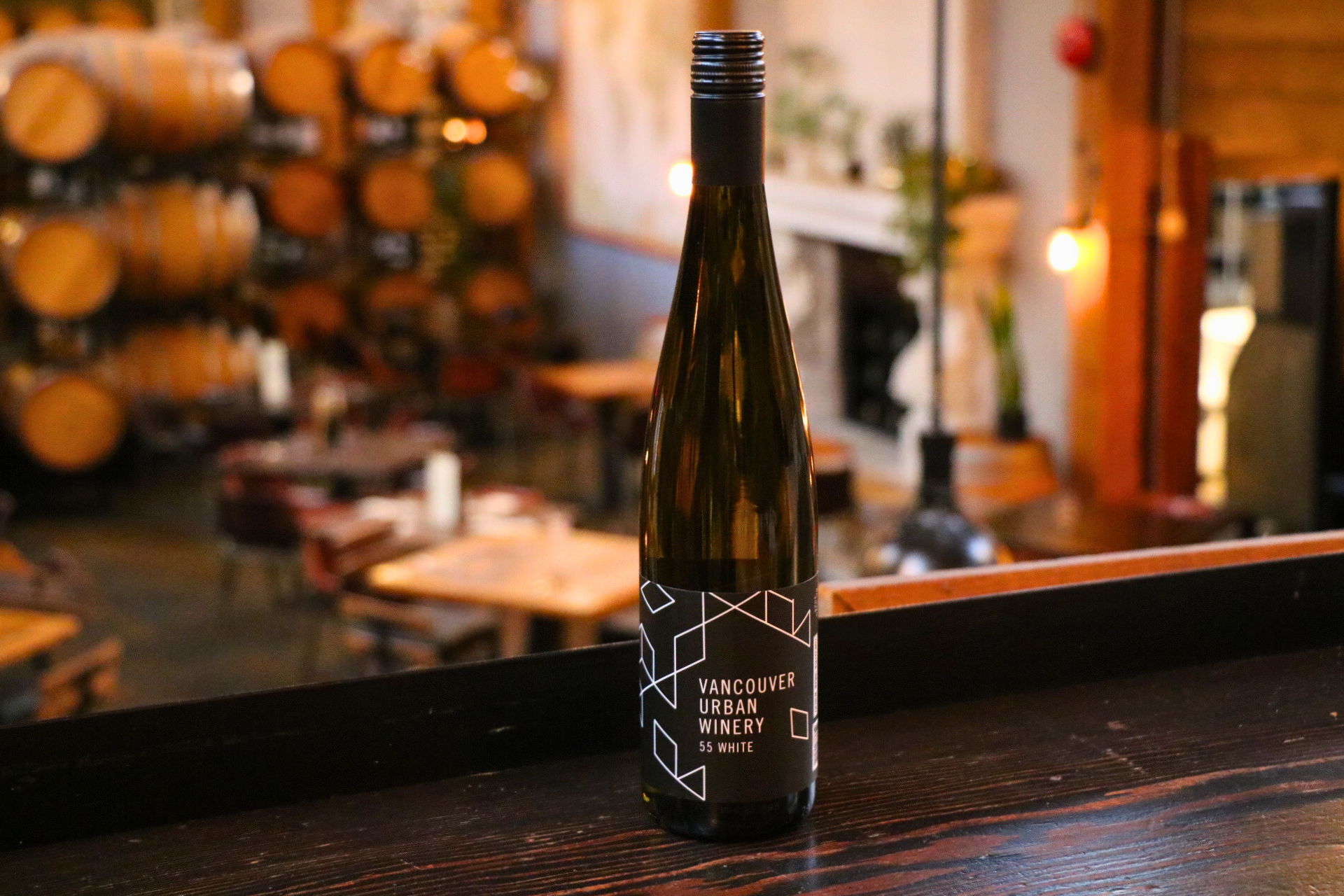 vacouver-urban-winery-white-wine-26 (1).png