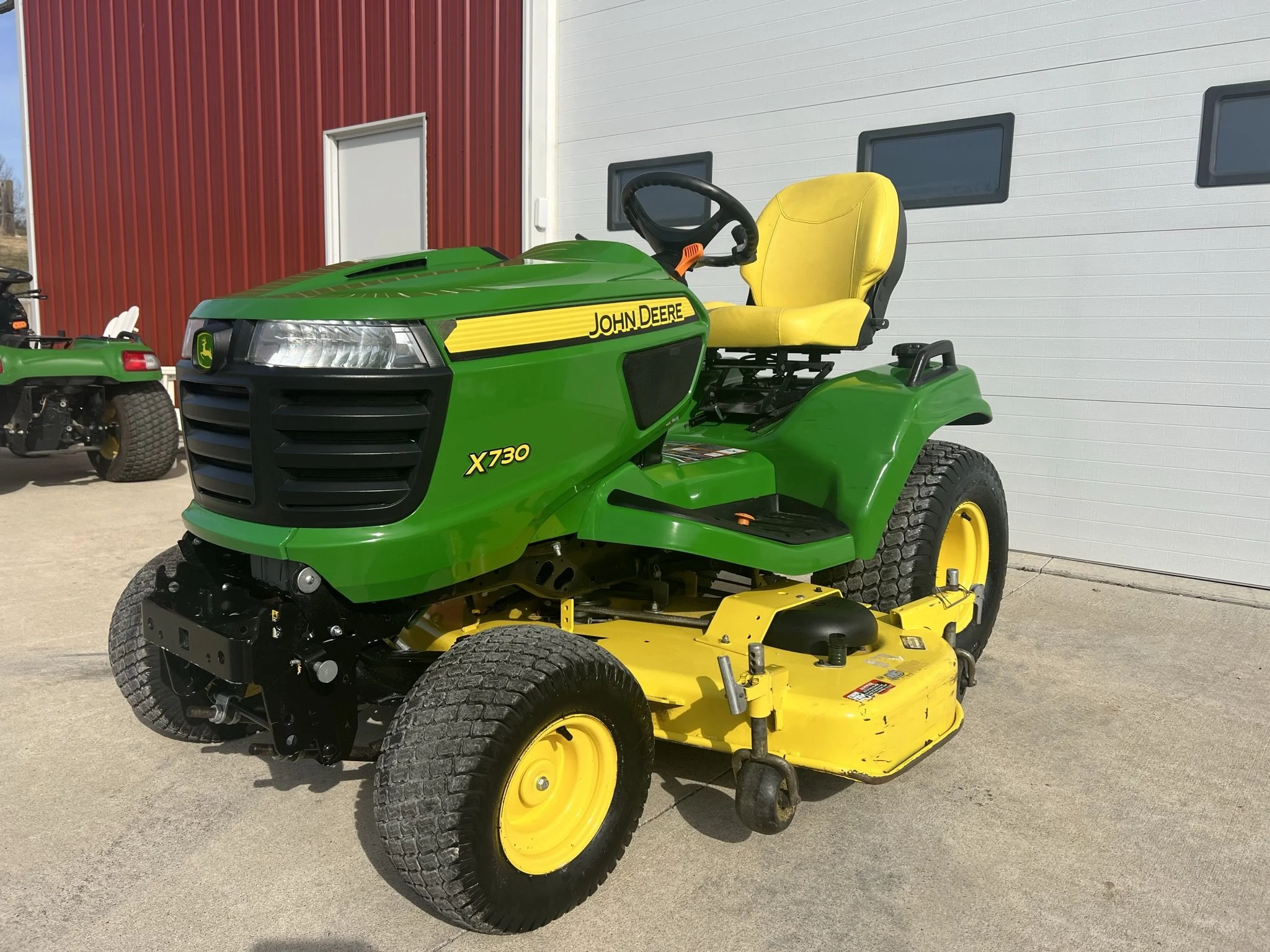 X700 Series — CB Lawn Equipment