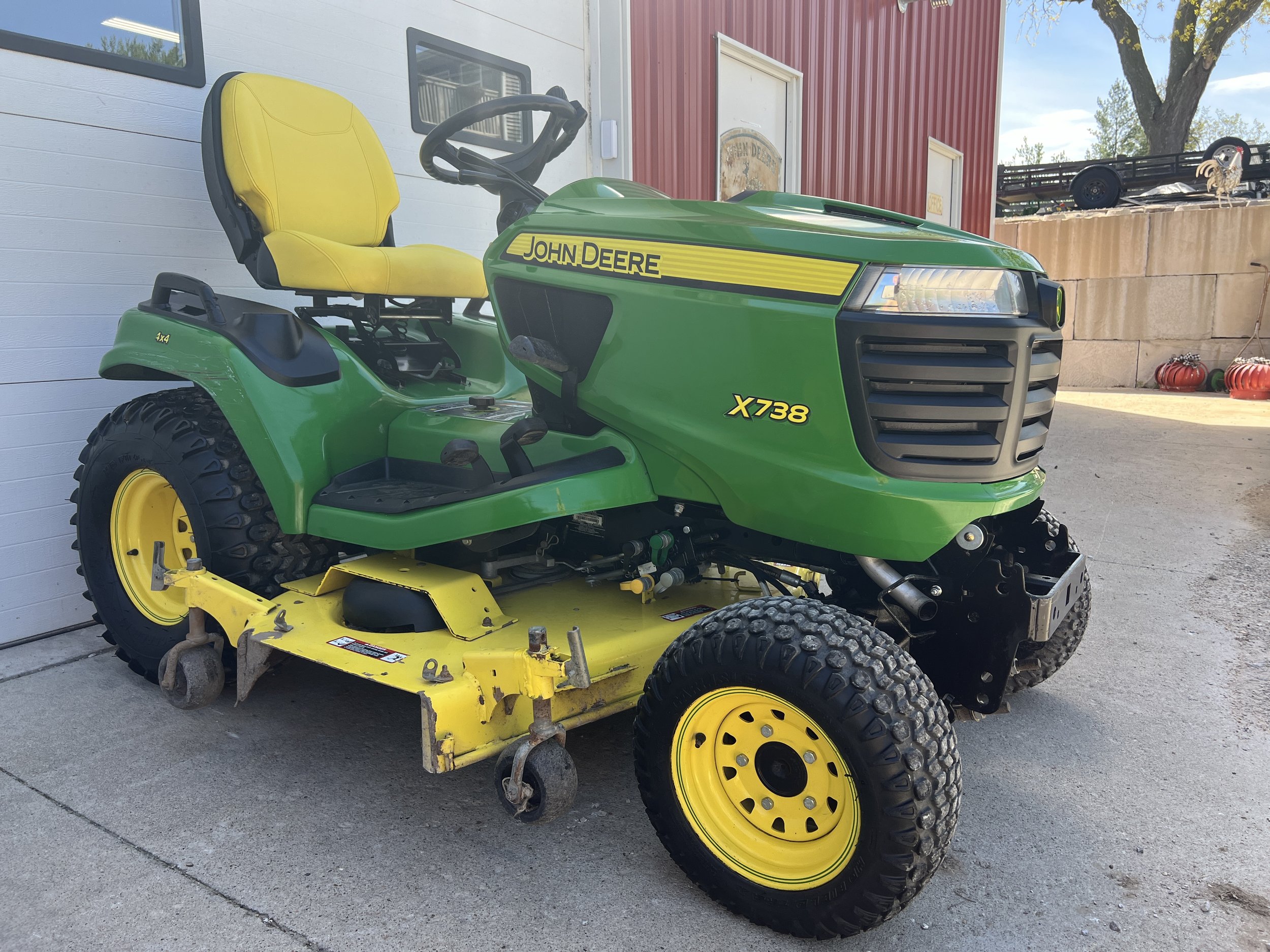 X700 Series — CB Lawn Equipment