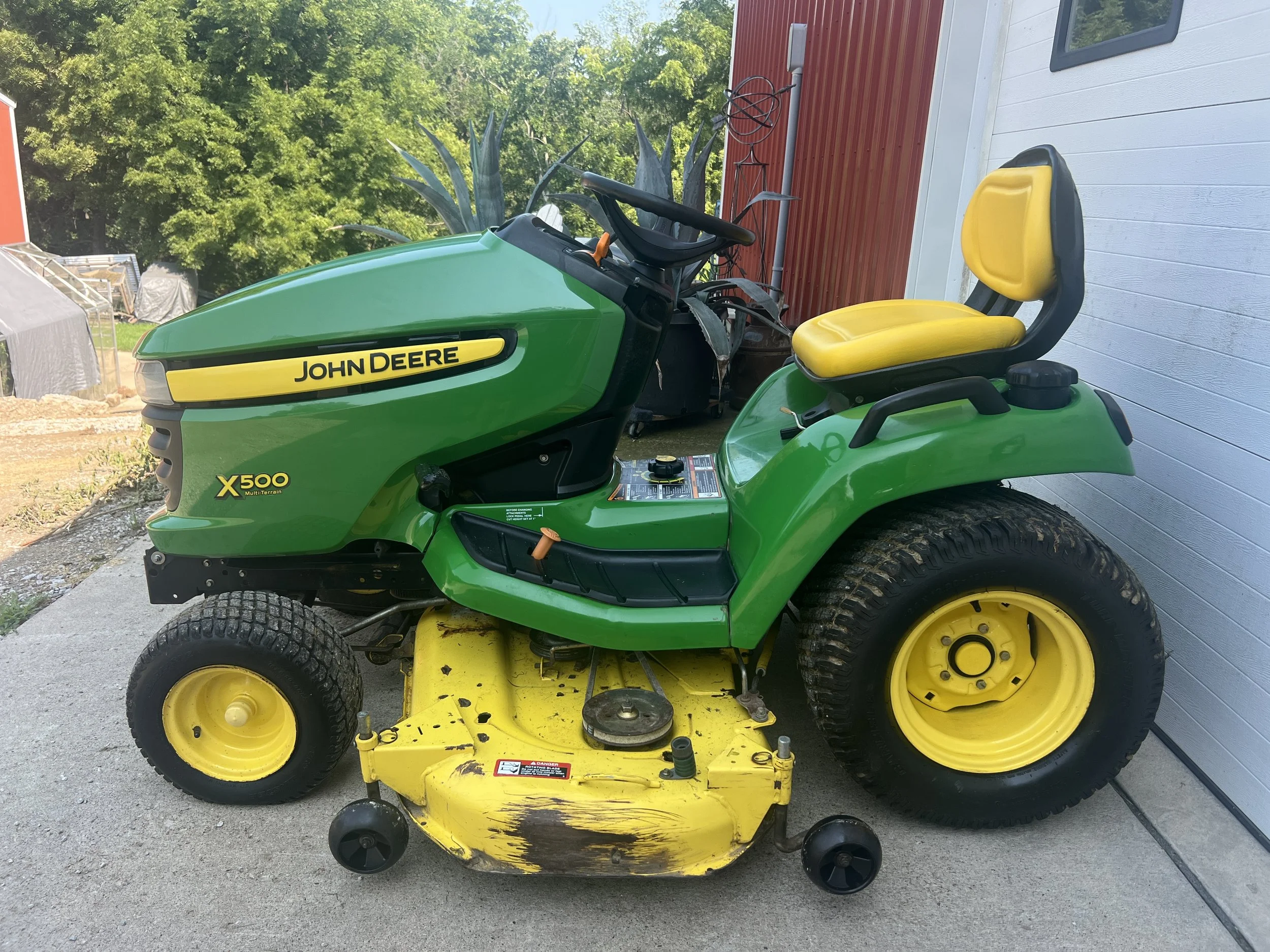 2008 John Deere X500 garden tractor 54" deck 470 hours $2999