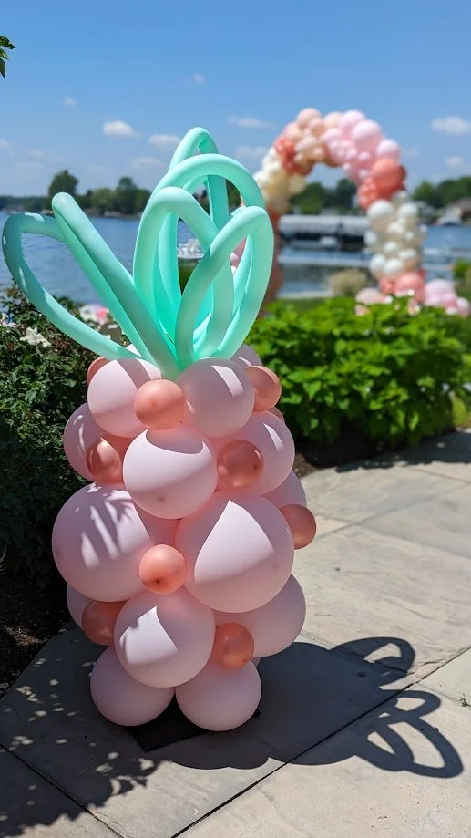 pink-pony-club-decorations.jpg