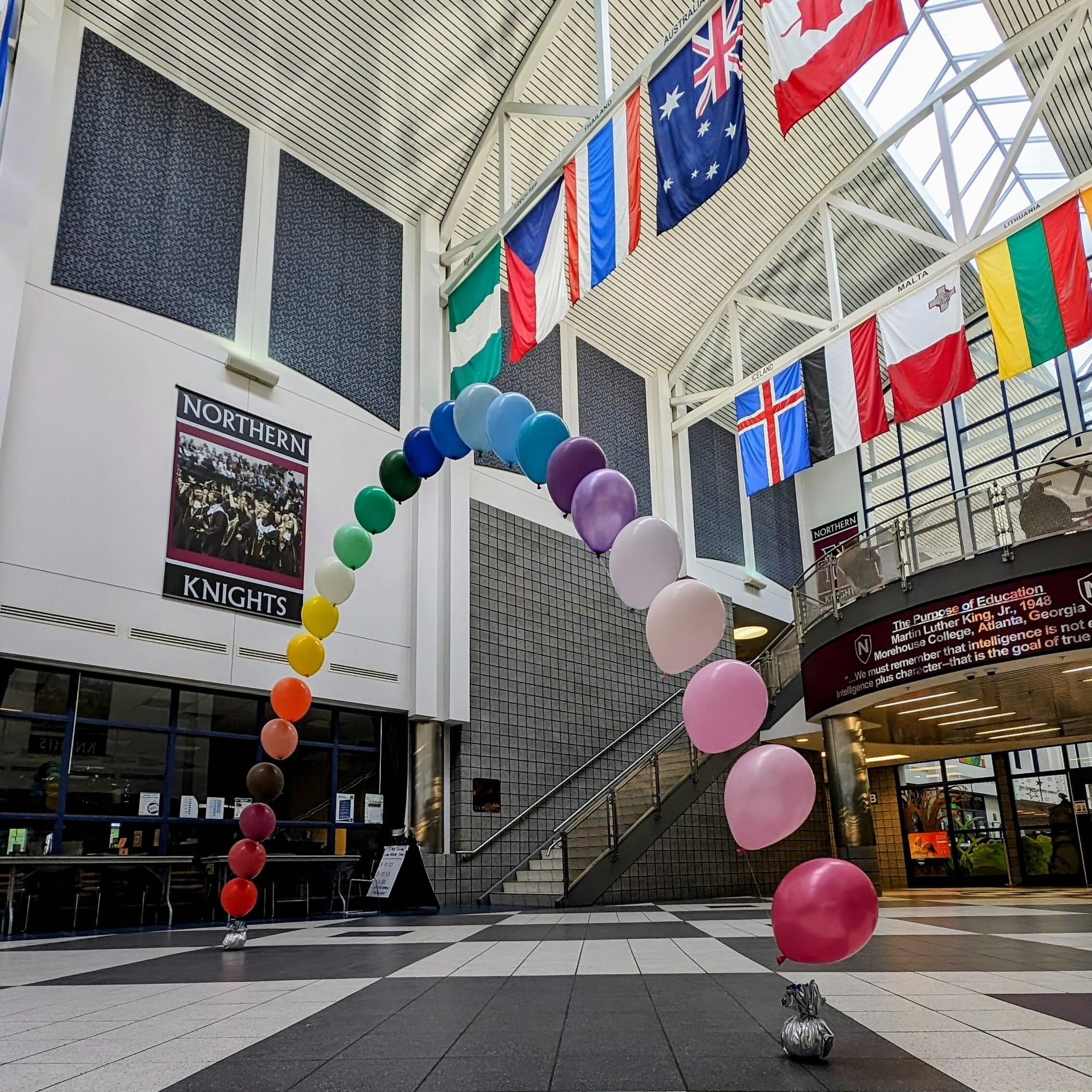 Pride_Helium_Rainbow_Arch_1.jpg