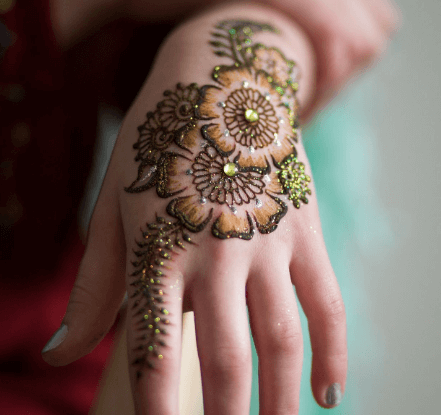 henna-artist-west-bloomfield-top-rated (3).PNG